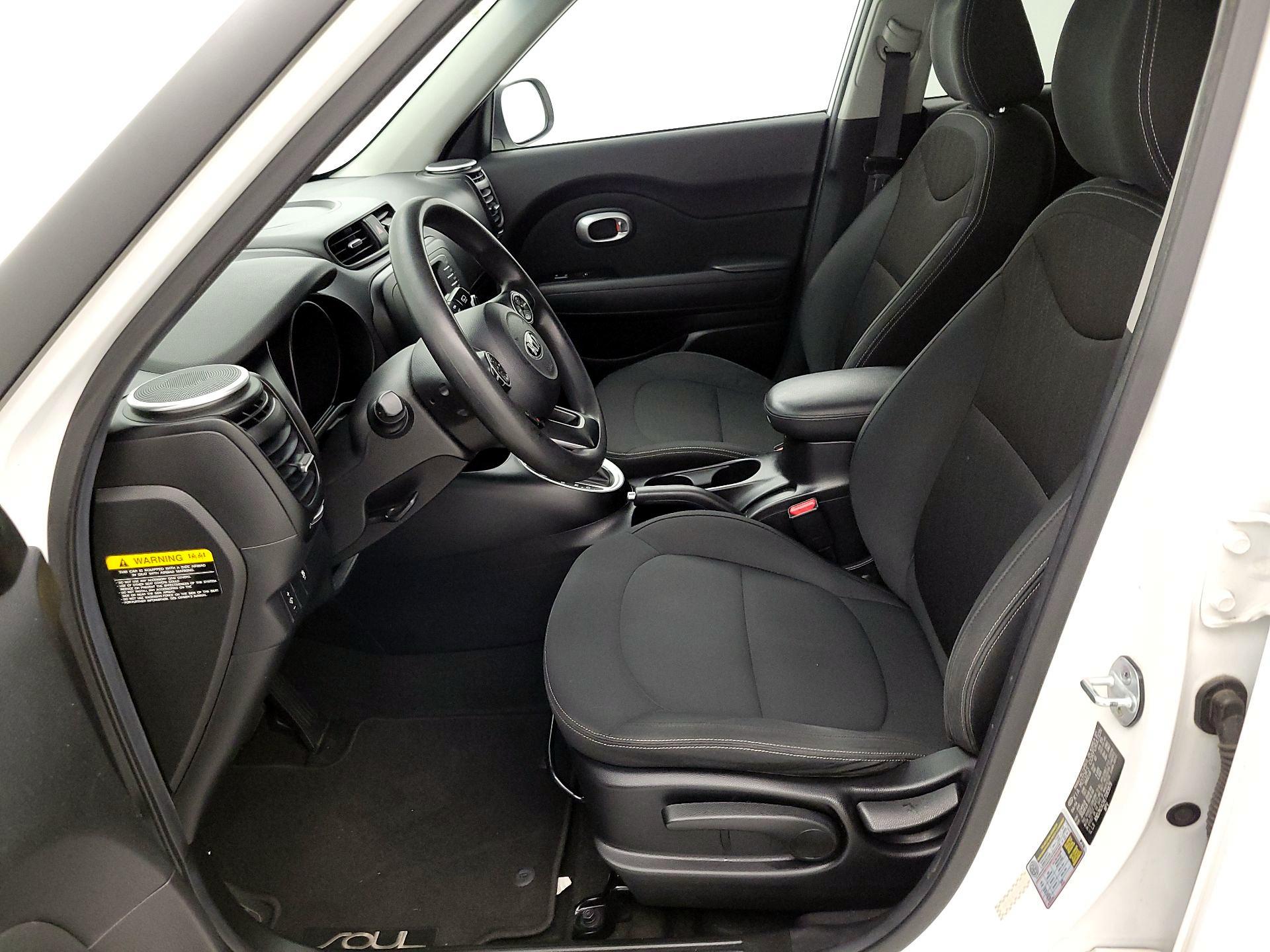 Thumbnail: 2014 Kia Soul - 11