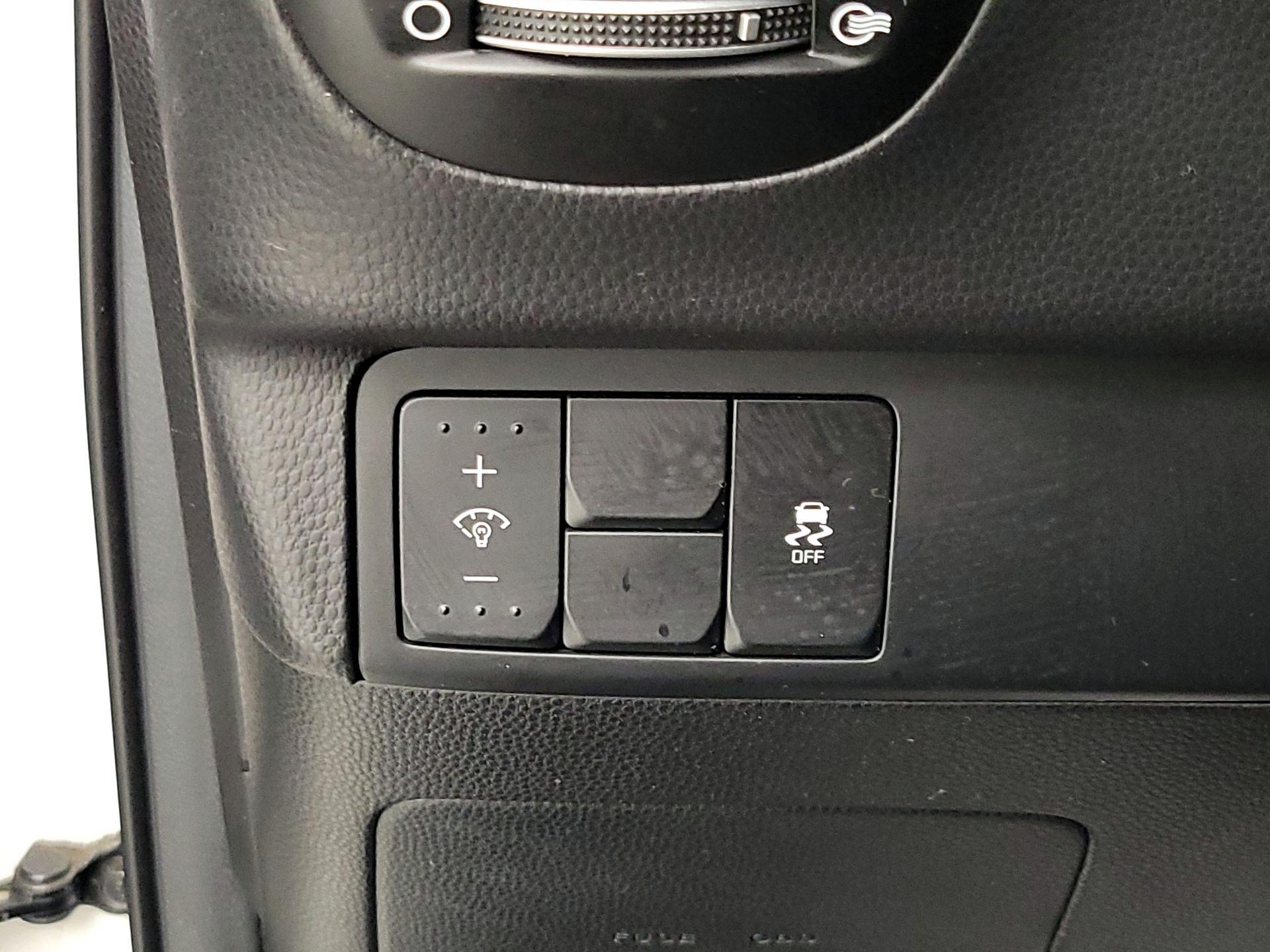 Thumbnail: 2014 Kia Soul - 13