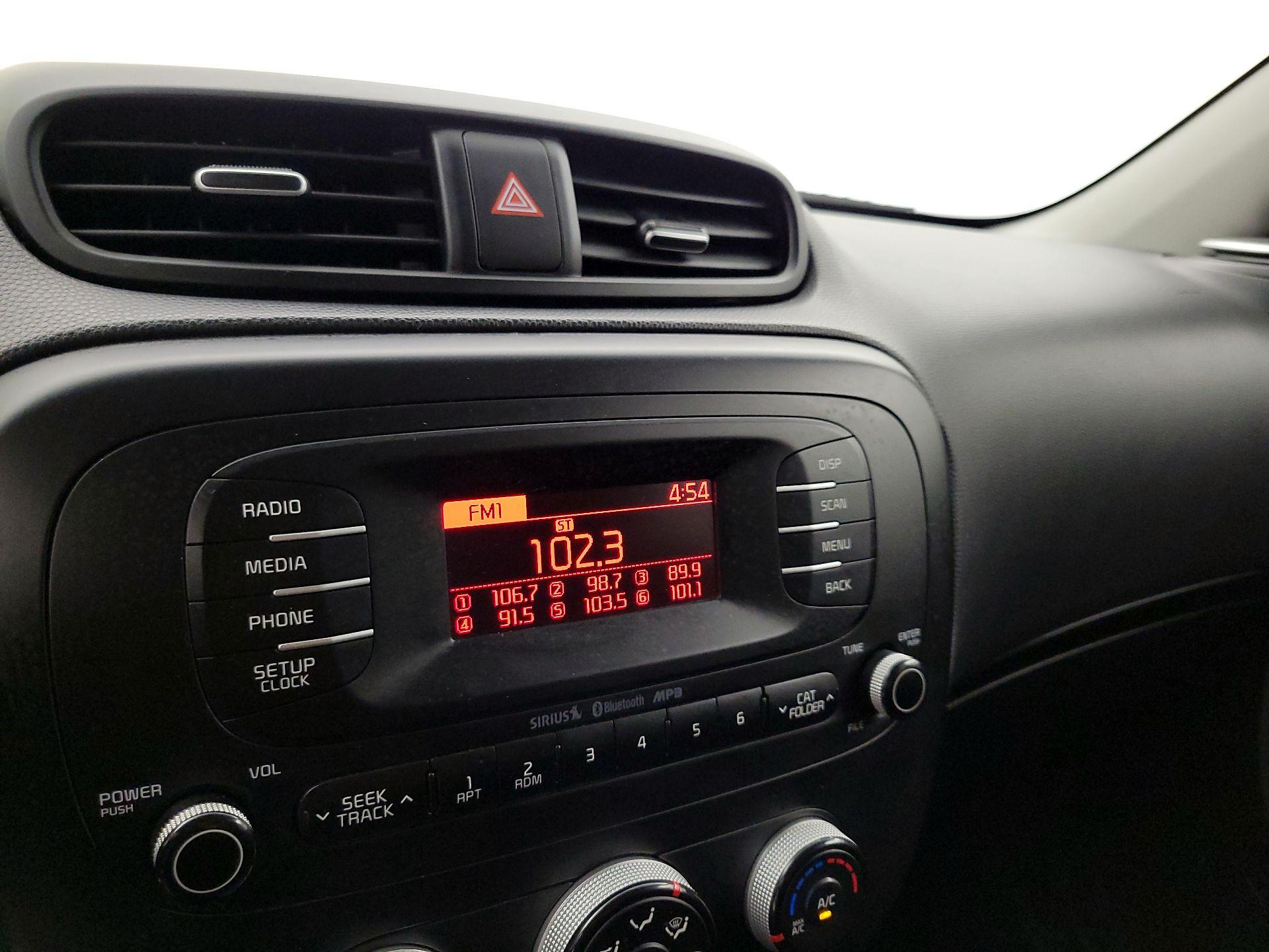 Thumbnail: 2014 Kia Soul - 14