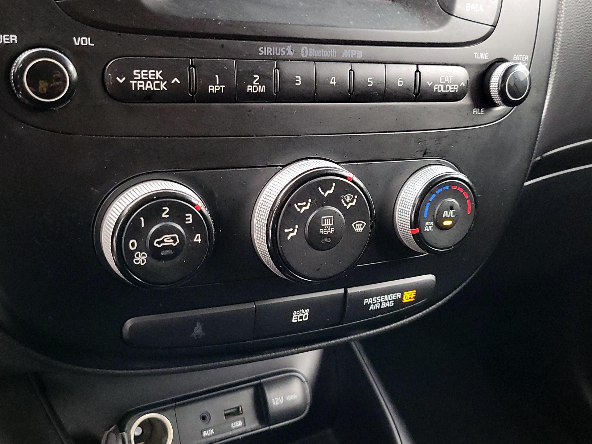 Thumbnail: 2014 Kia Soul - 15