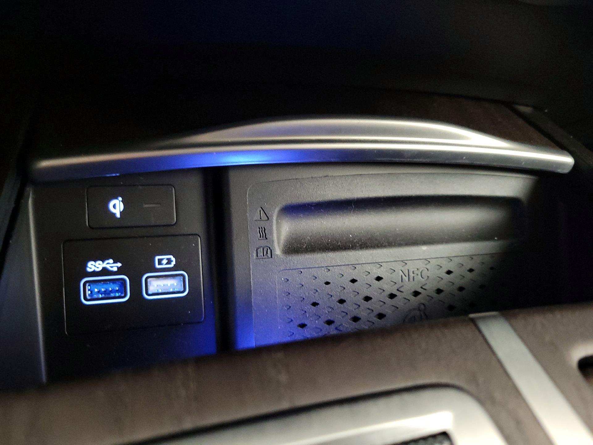 Thumbnail: 2021 Genesis G80 - 19