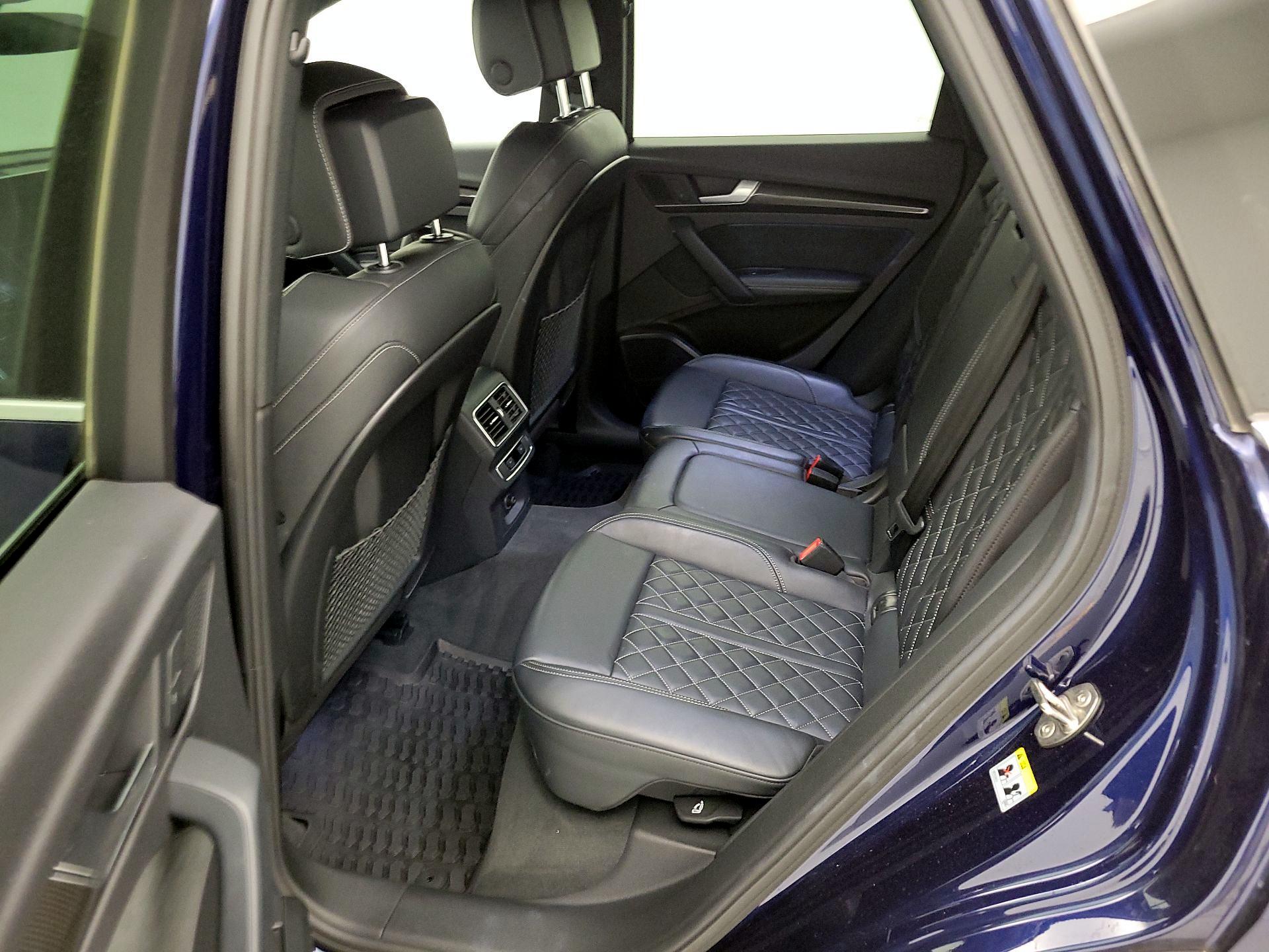 Thumbnail: 2018 Audi SQ5 - 19