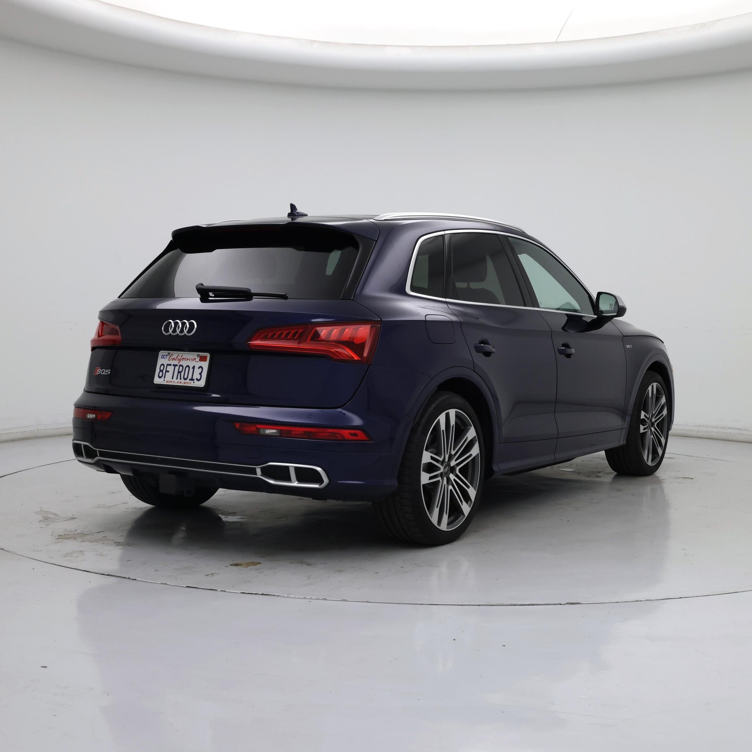 Thumbnail: 2018 Audi SQ5 - 8