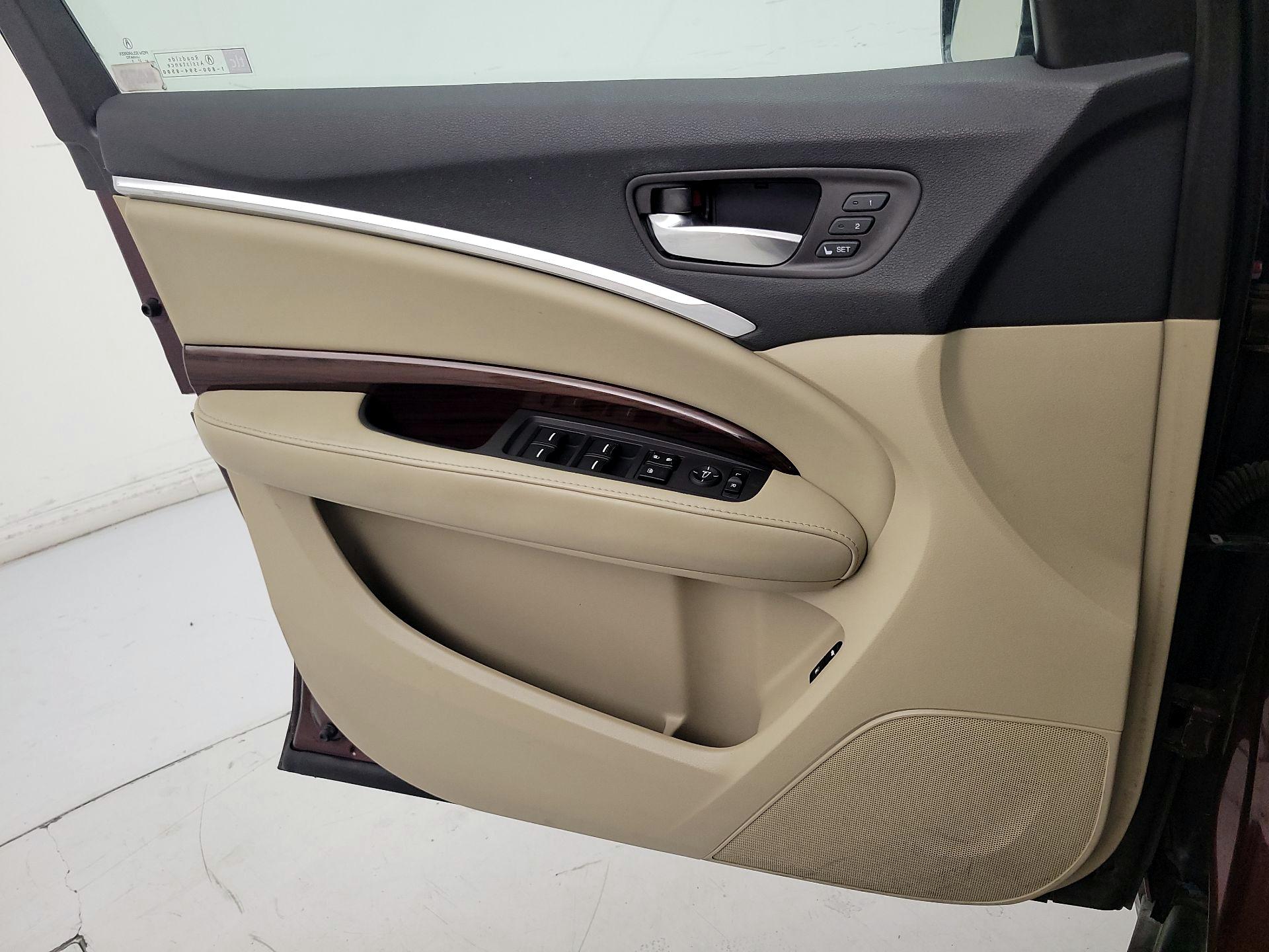 Thumbnail: 2016 Acura MDX - 12