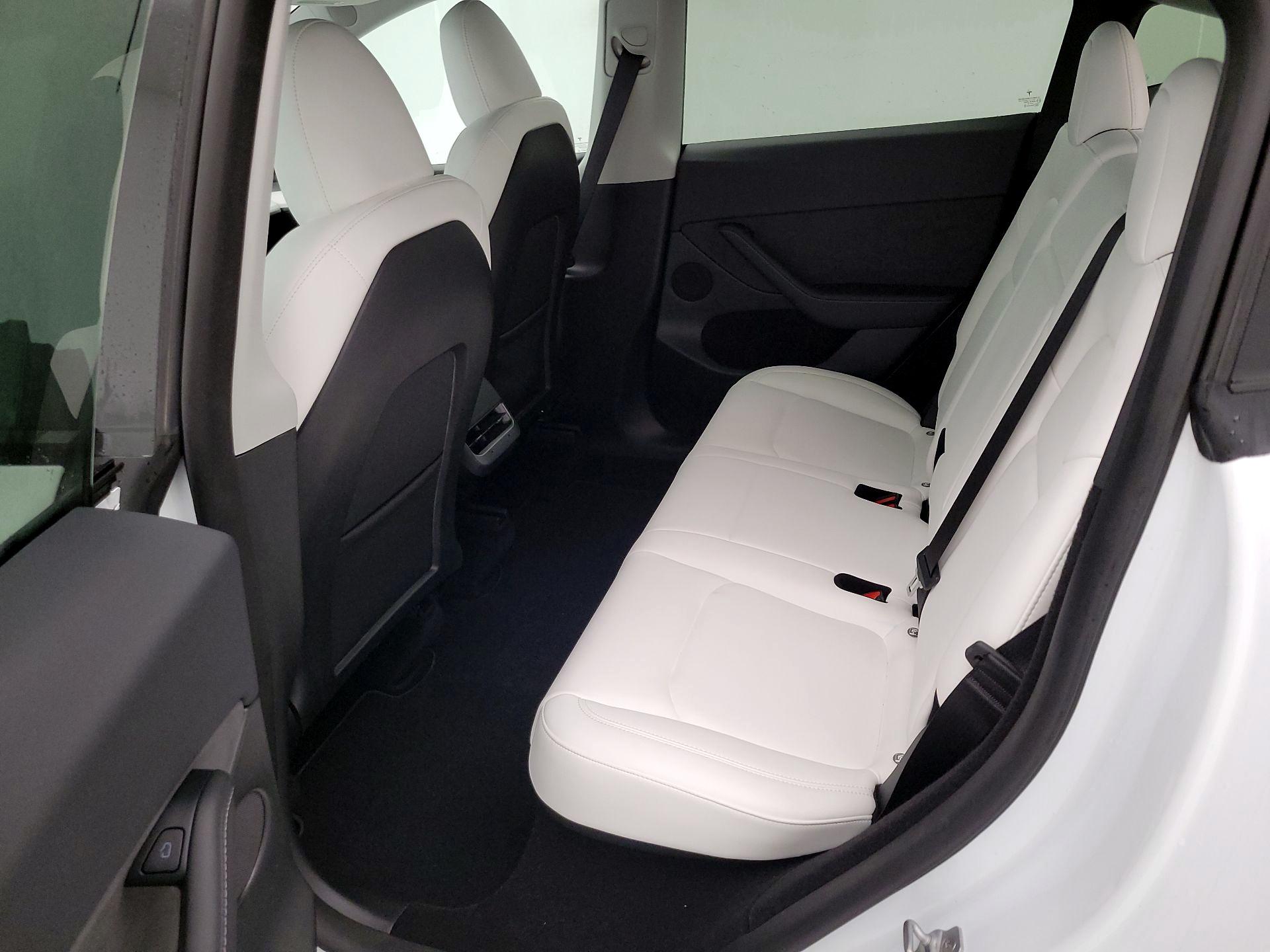 Thumbnail: 2023 Tesla Model Y - 19