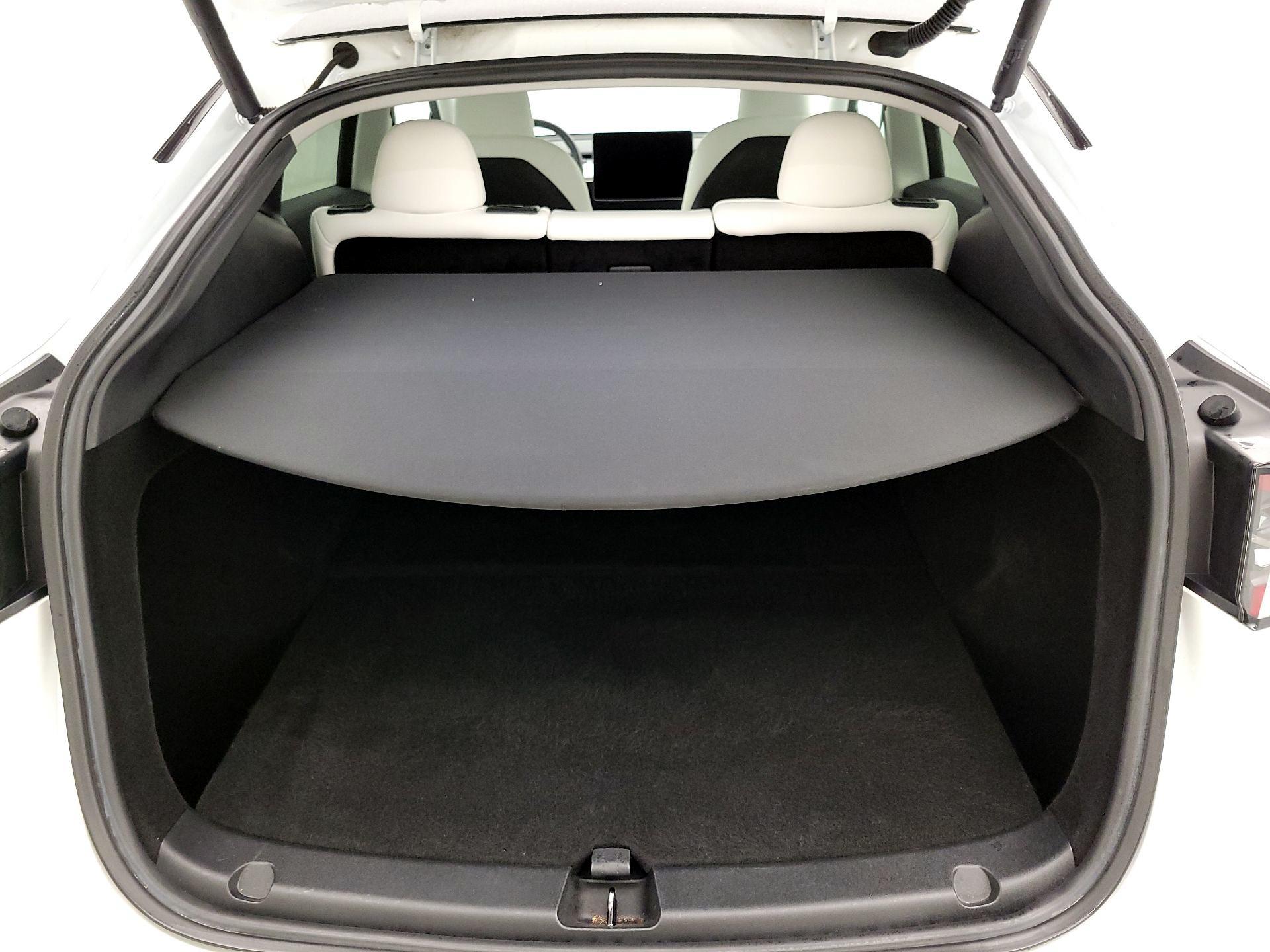 Thumbnail: 2023 Tesla Model Y - 20