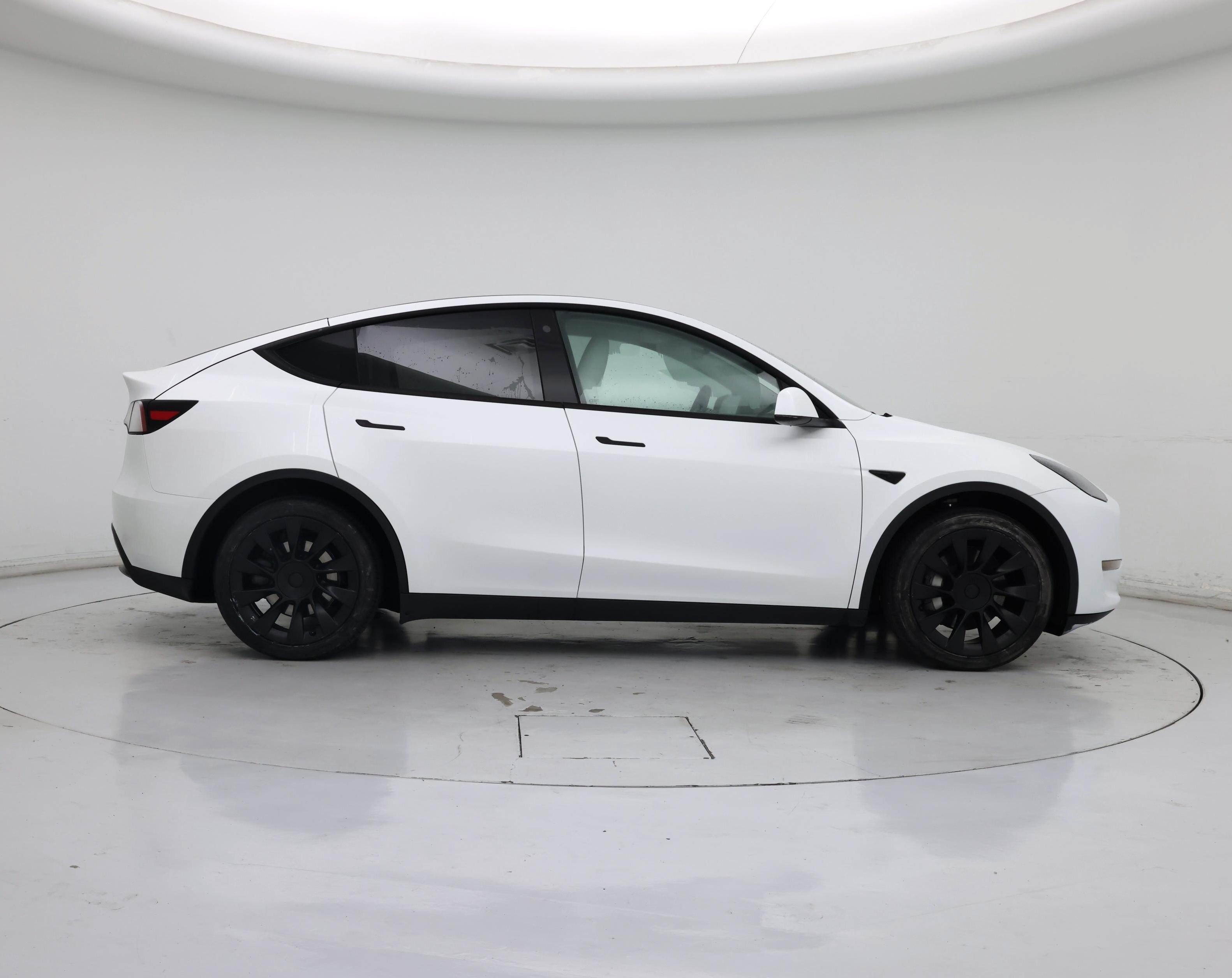 Thumbnail: 2023 Tesla Model Y - 7