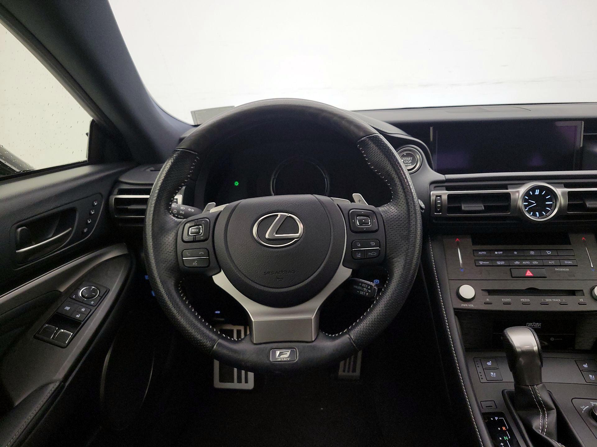 Thumbnail: 2021 Lexus RC - 10