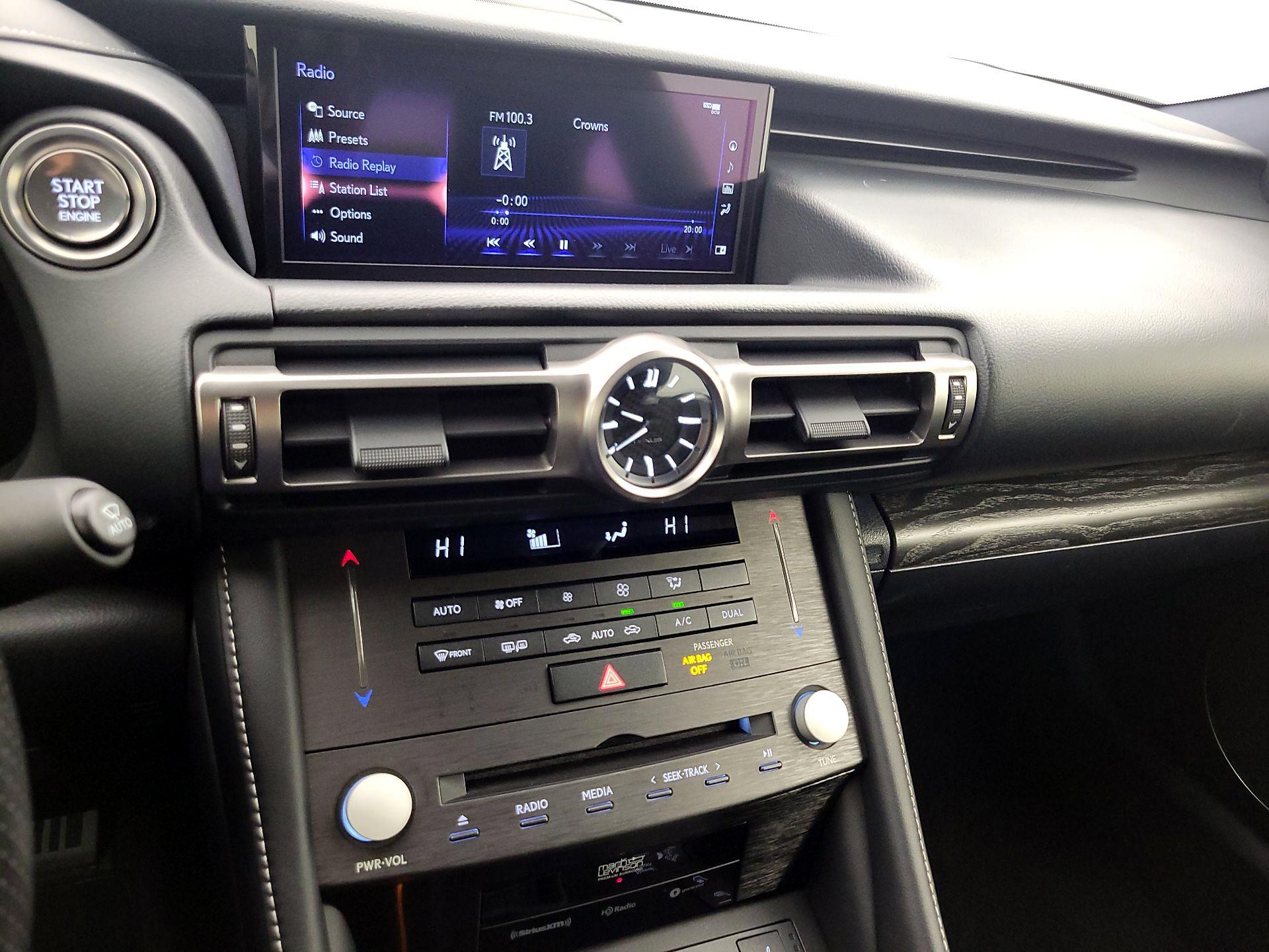 Thumbnail: 2021 Lexus RC - 16