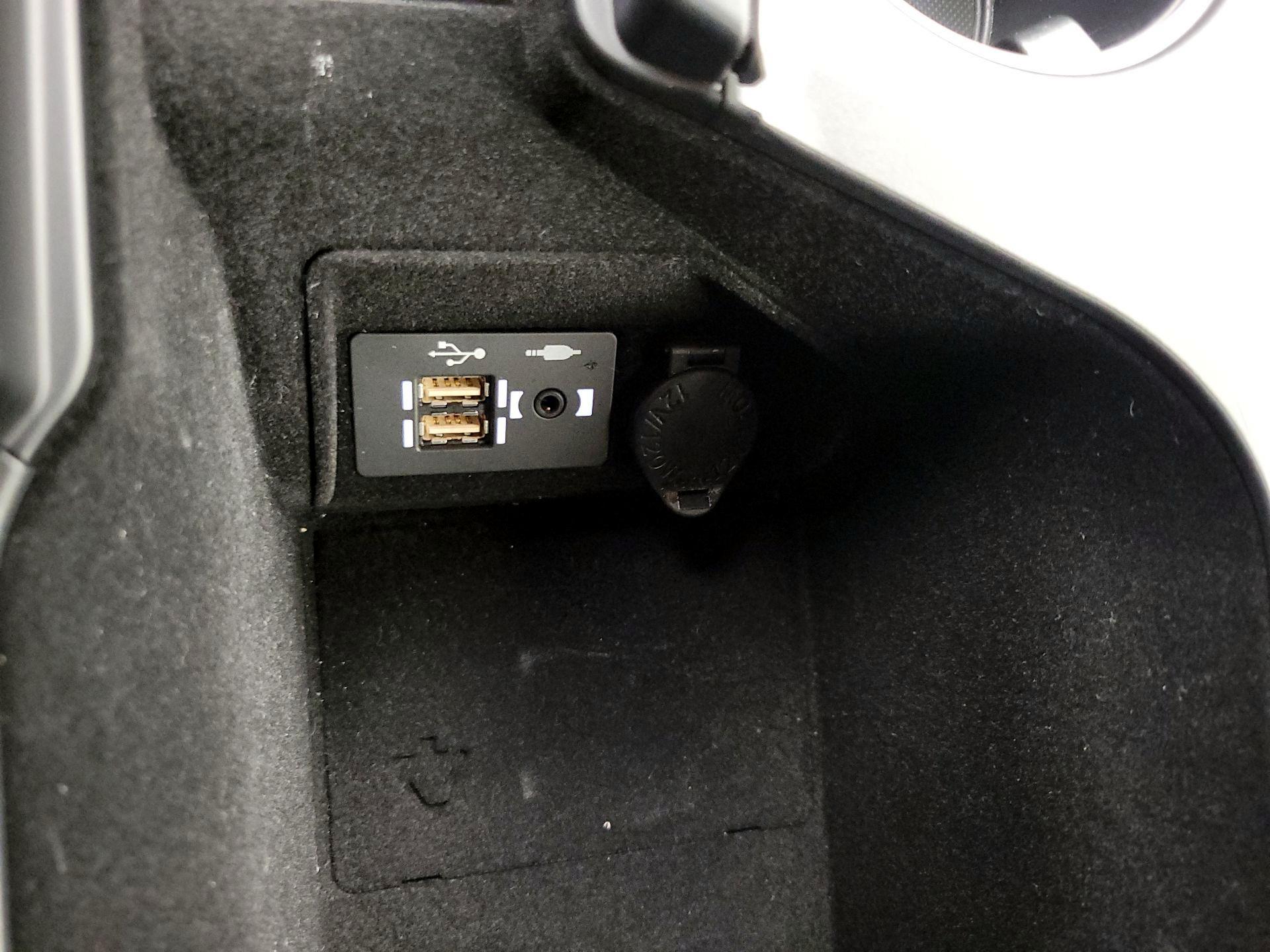 Thumbnail: 2021 Lexus RC - 19