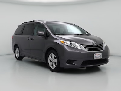 2017 Toyota Sienna LE