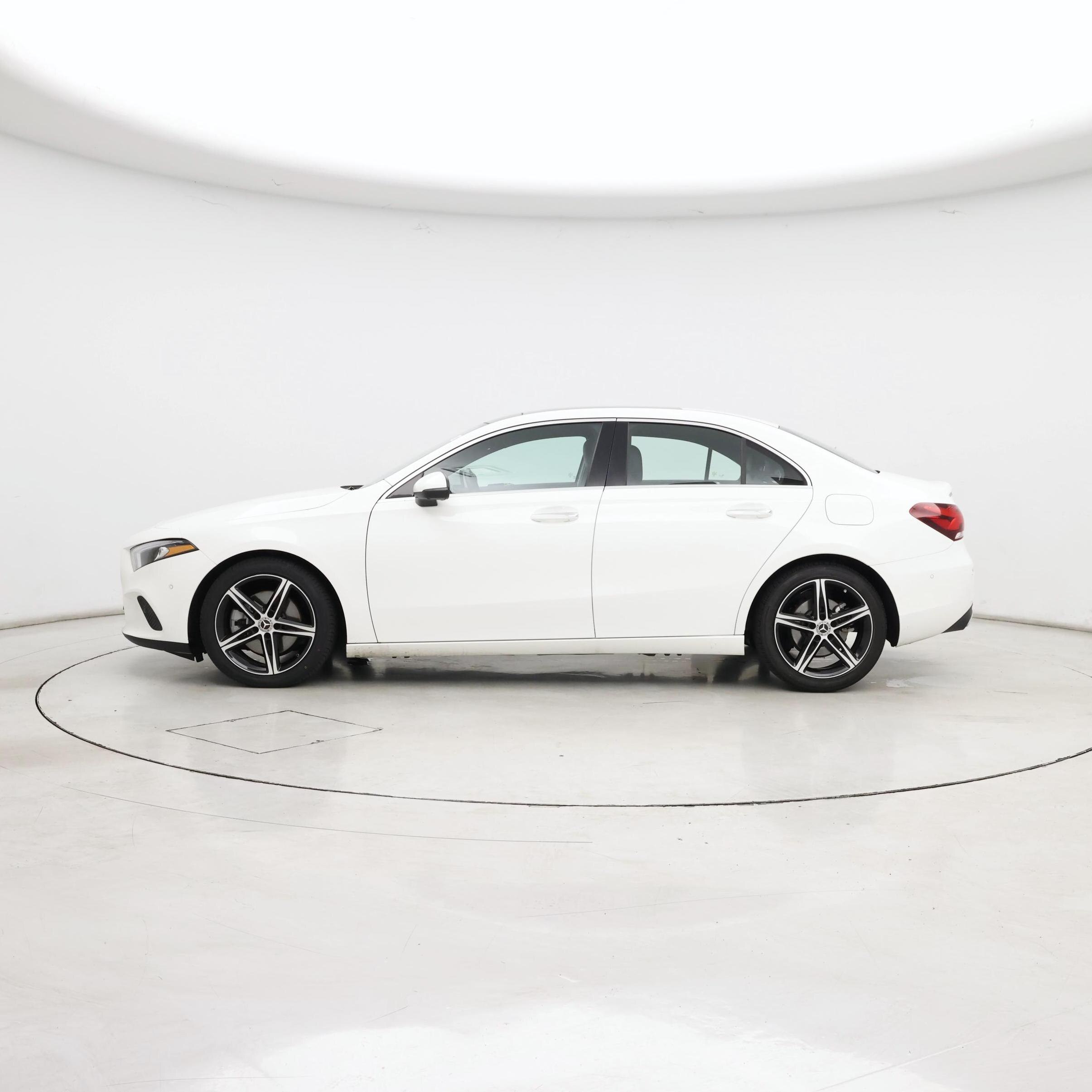 Thumbnail: 2022 Mercedes-Benz A-Class - 3