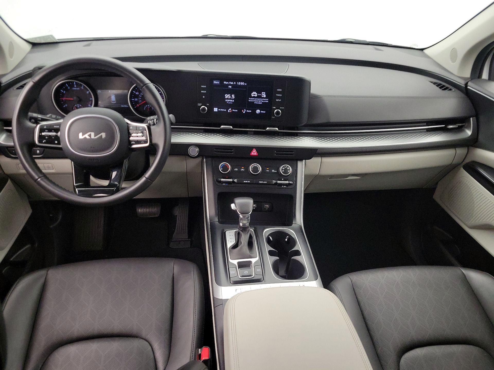 Thumbnail: 2024 Kia Carnival - 9