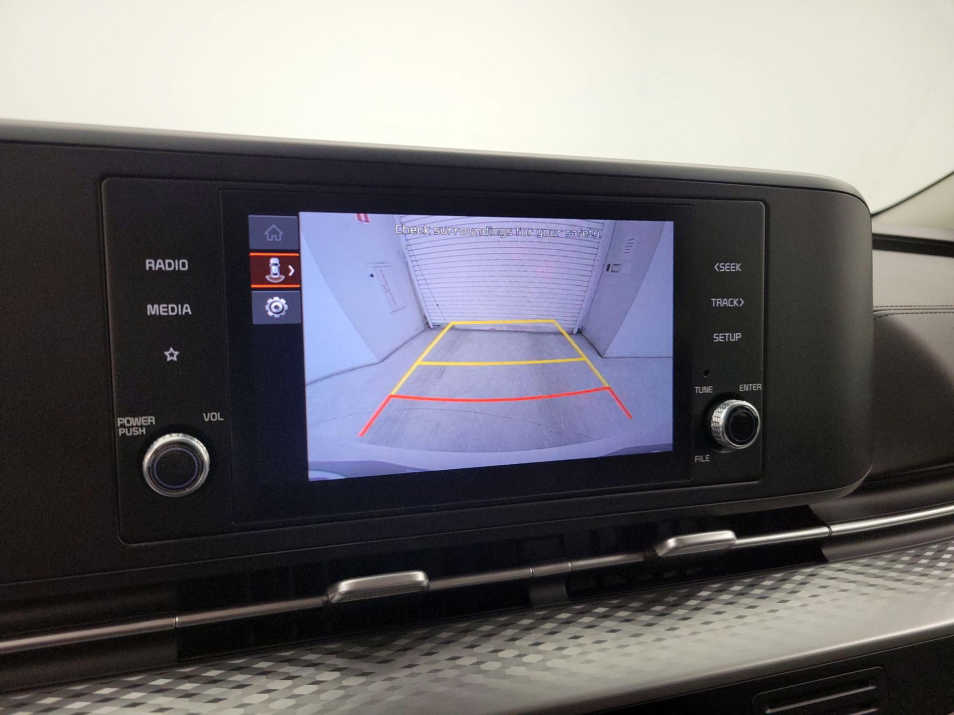 Thumbnail: 2024 Kia Carnival - 14