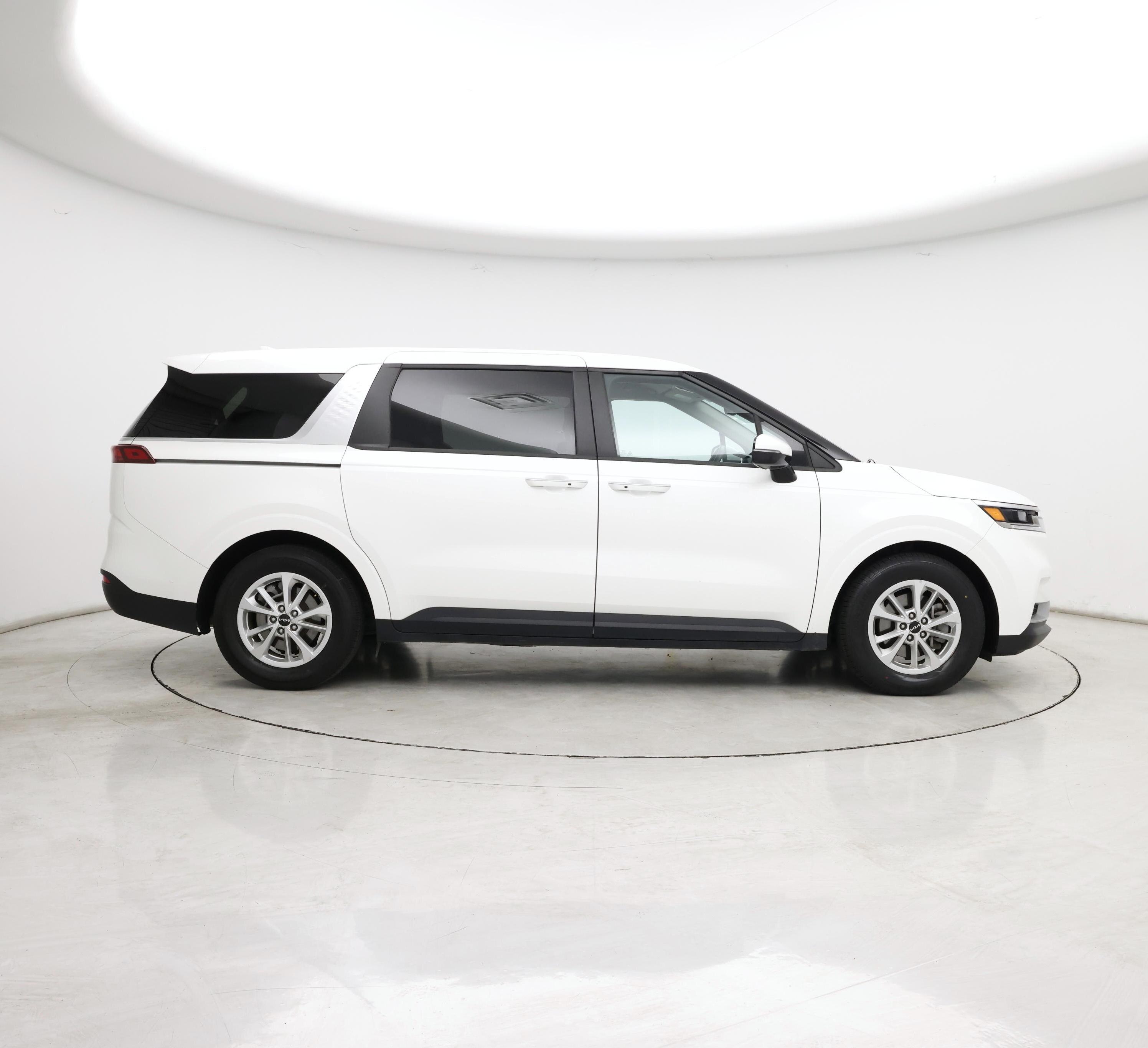 Thumbnail: 2024 Kia Carnival - 7