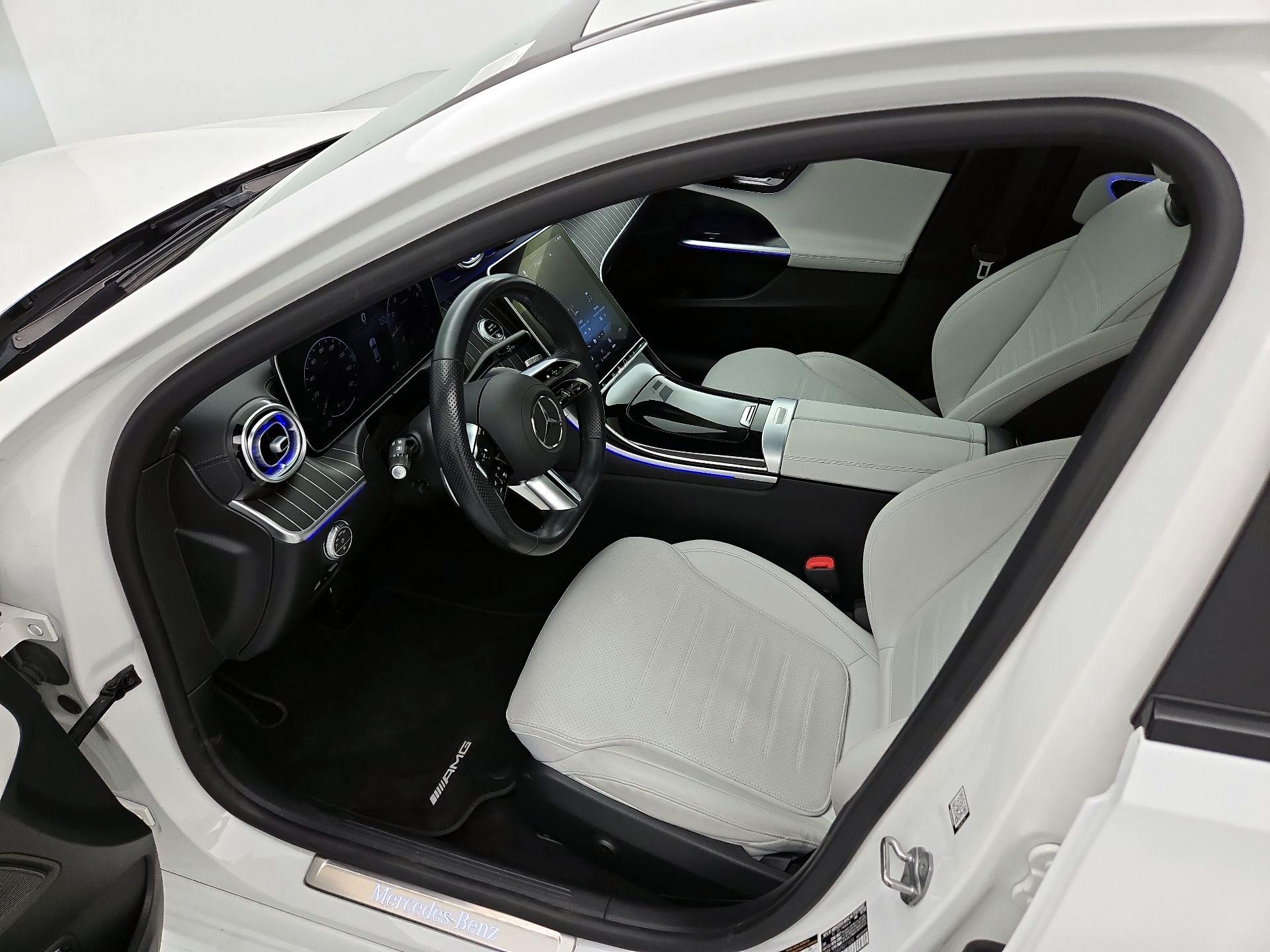 Thumbnail: 2023 Mercedes-Benz C-Class - 11