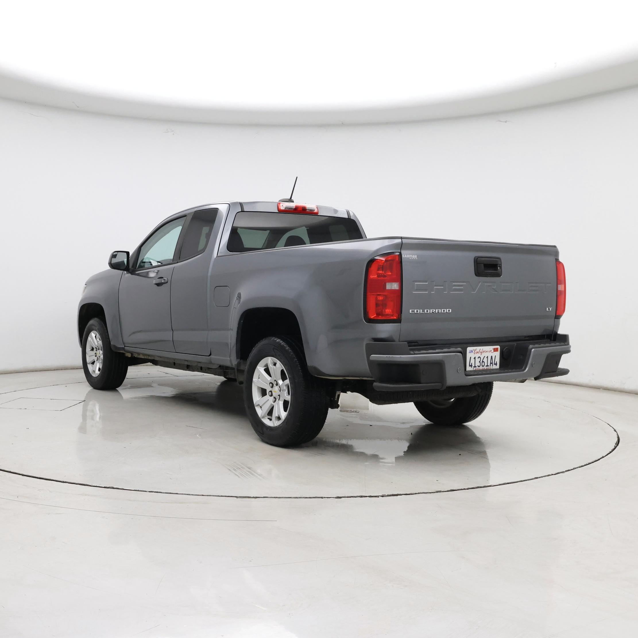 Thumbnail: 2022 Chevrolet Colorado - 2