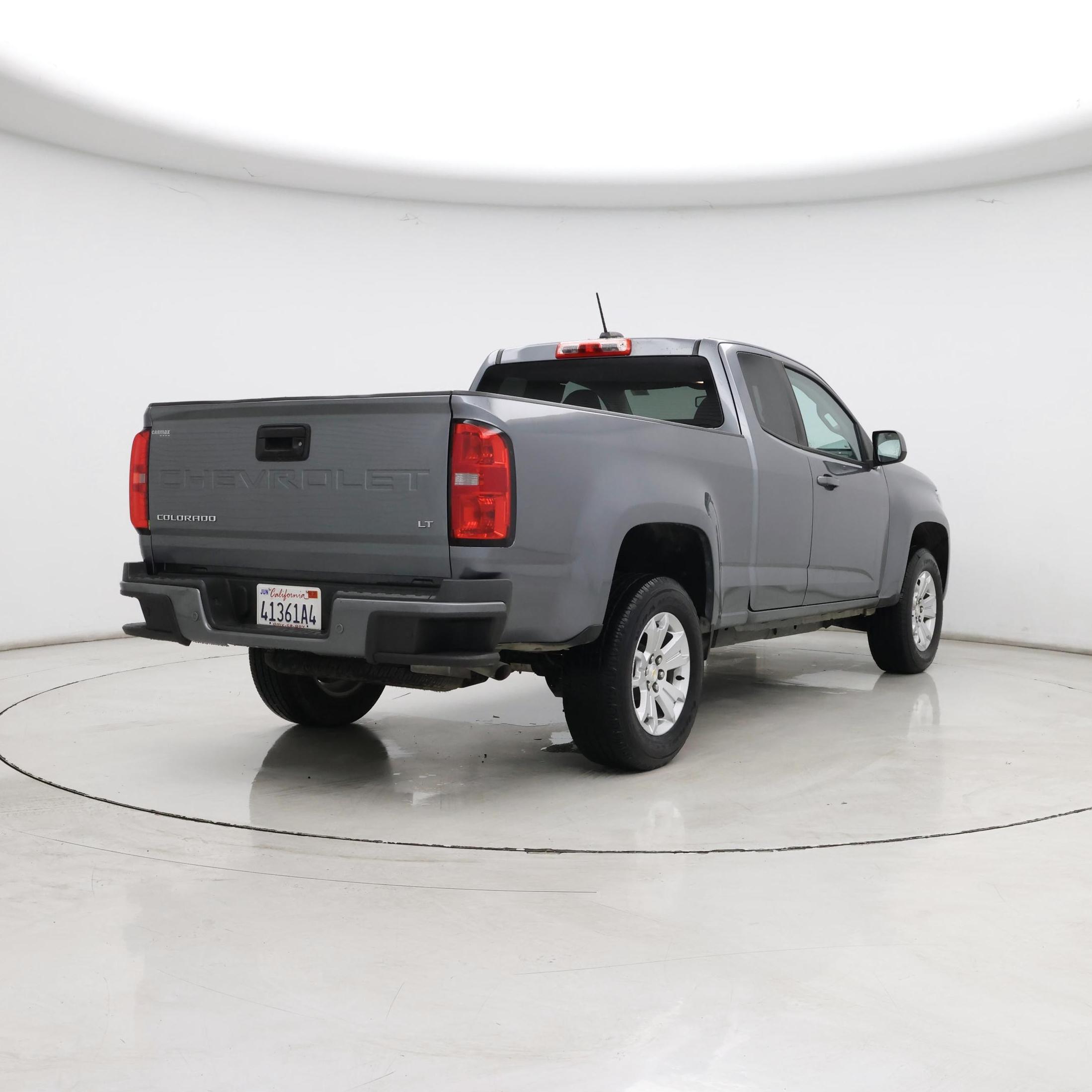 Thumbnail: 2022 Chevrolet Colorado - 8