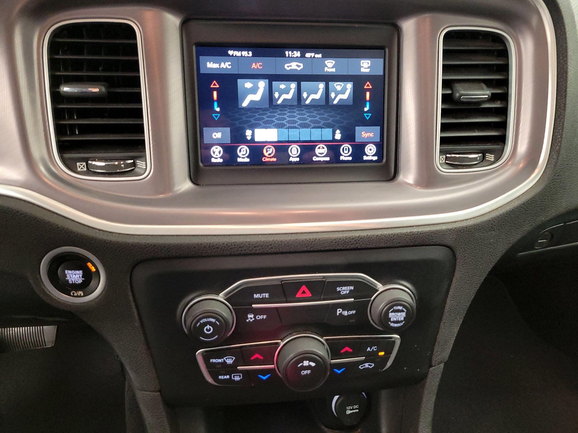 Thumbnail: 2022 Dodge Charger - 16