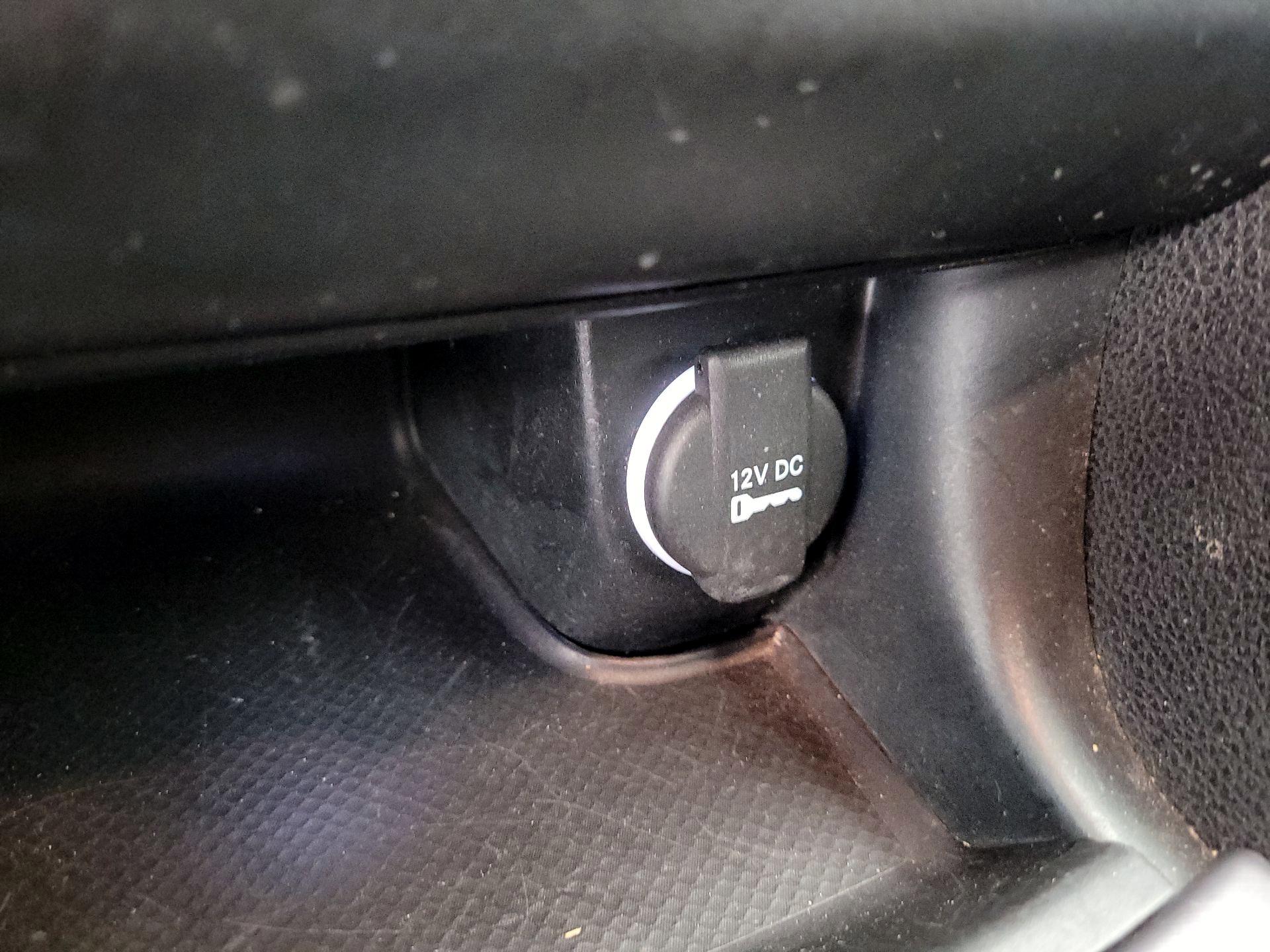 Thumbnail: 2022 Dodge Charger - 18