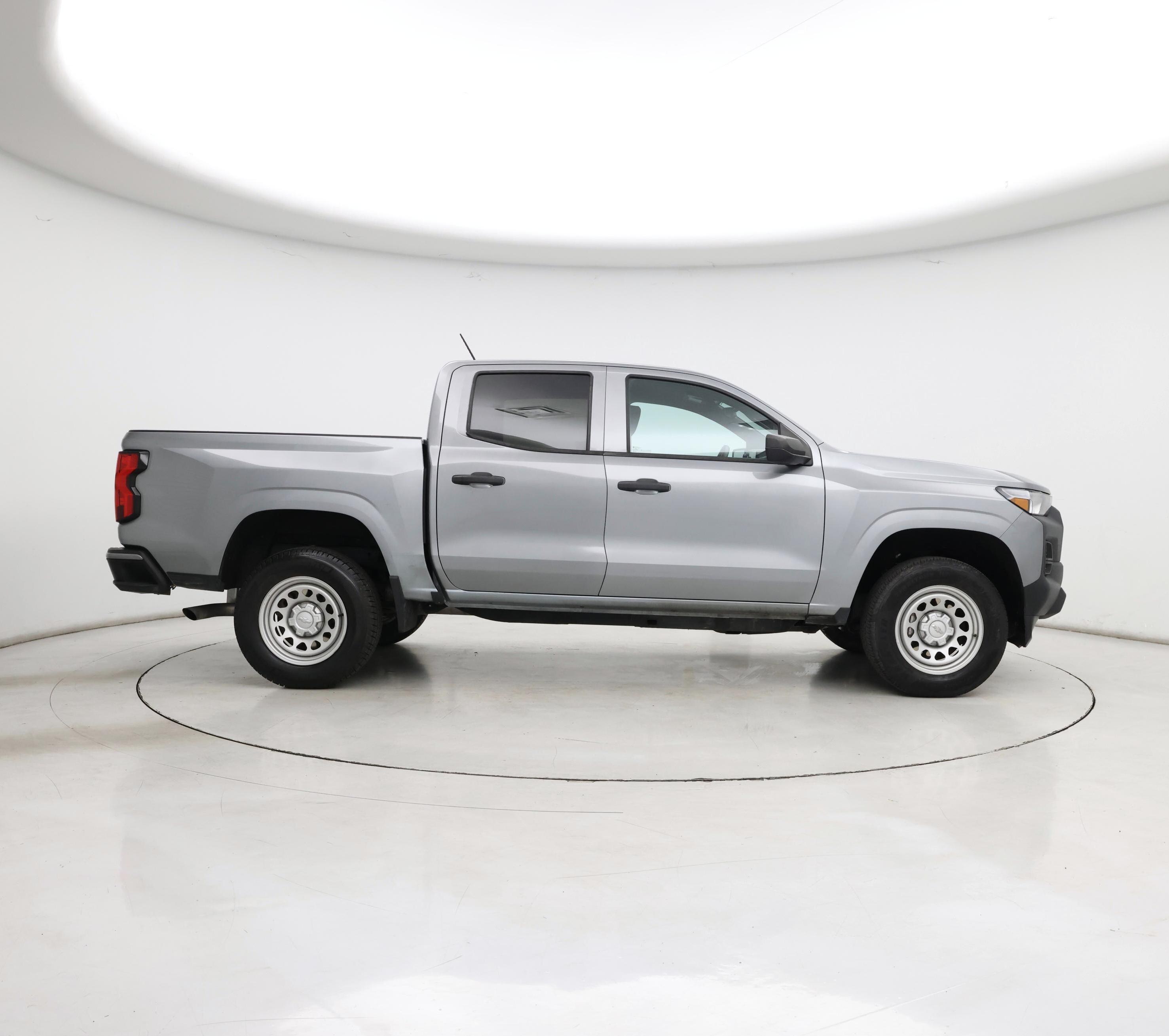 Thumbnail: 2023 Chevrolet Colorado - 7