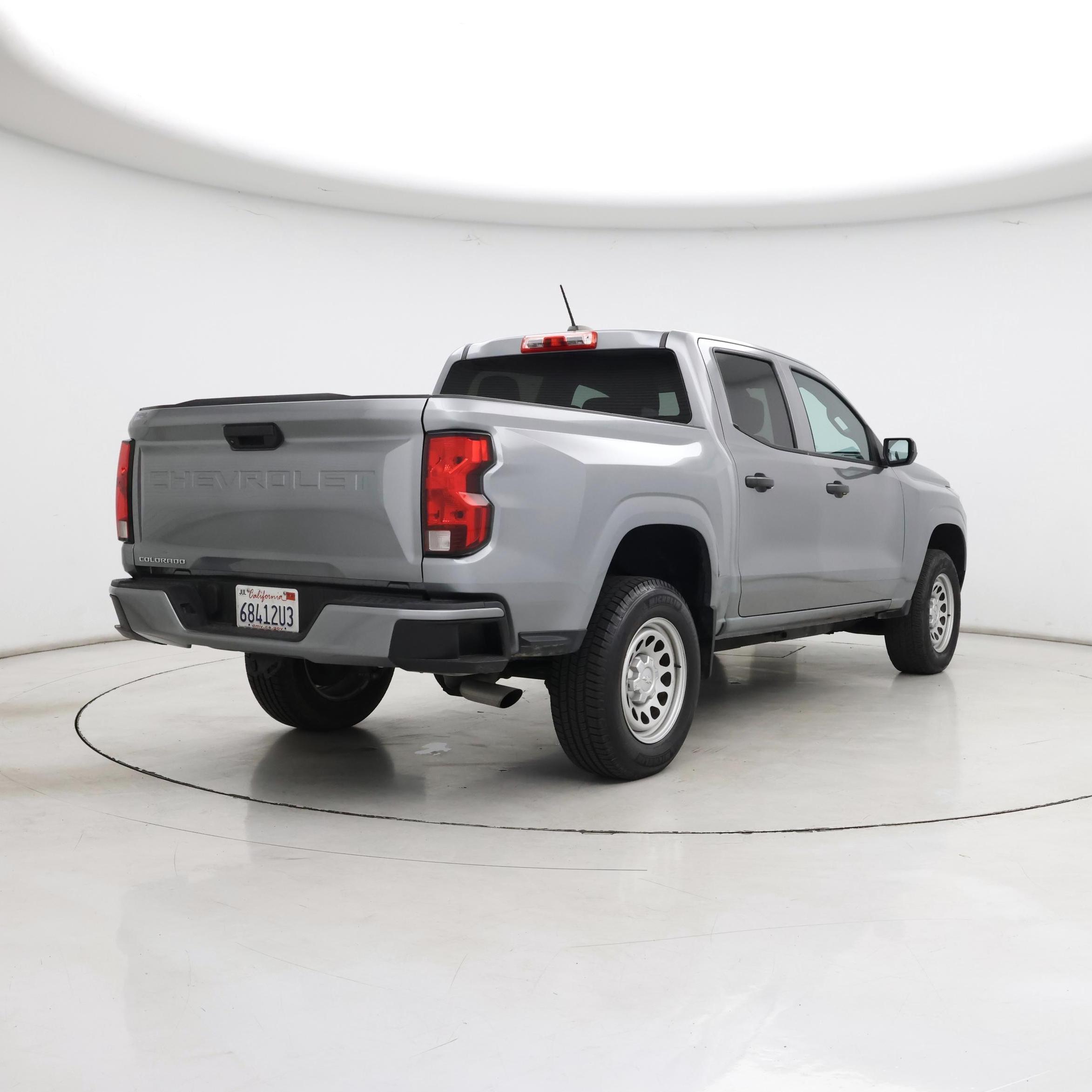 Thumbnail: 2023 Chevrolet Colorado - 8