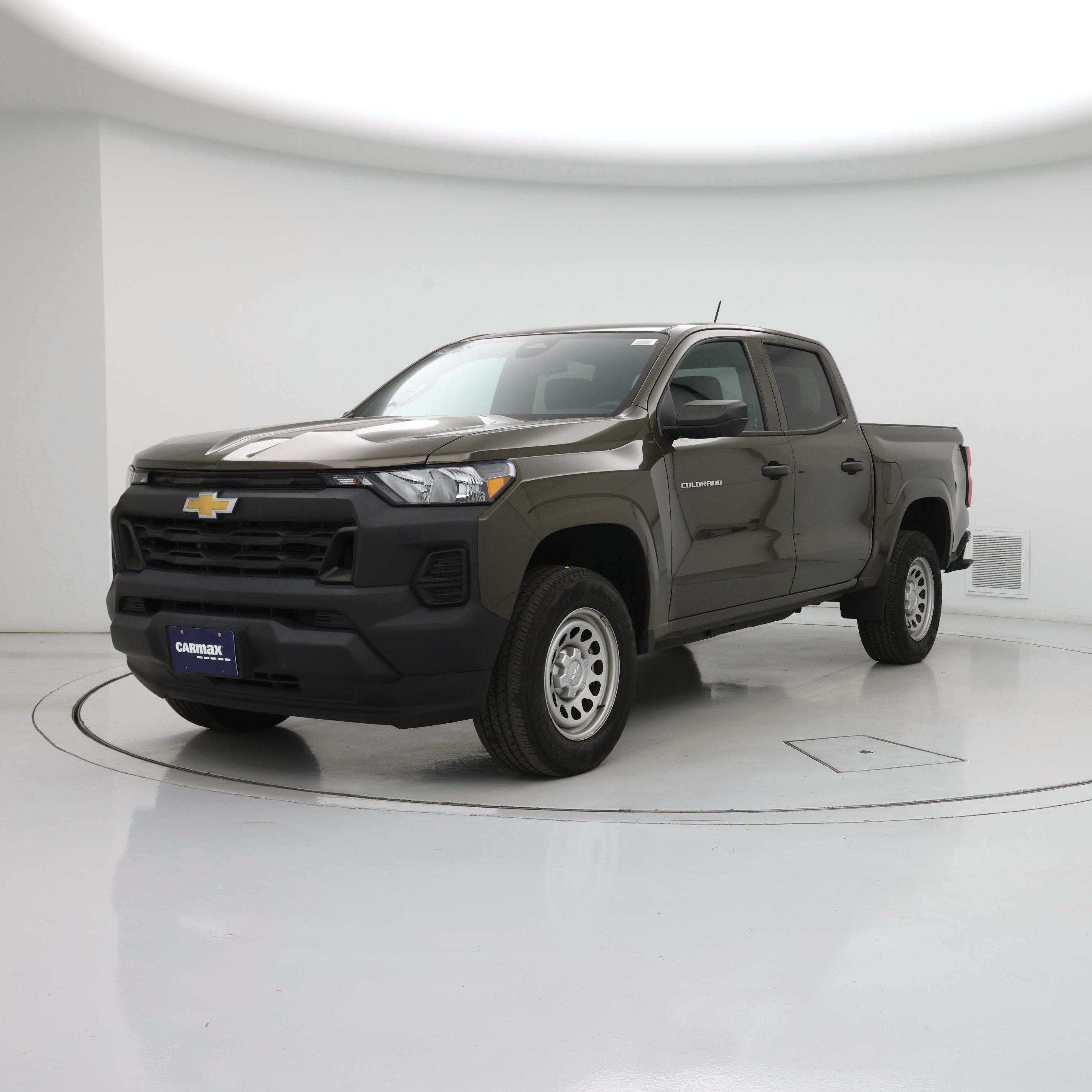 Thumbnail: 2023 Chevrolet Colorado - 4