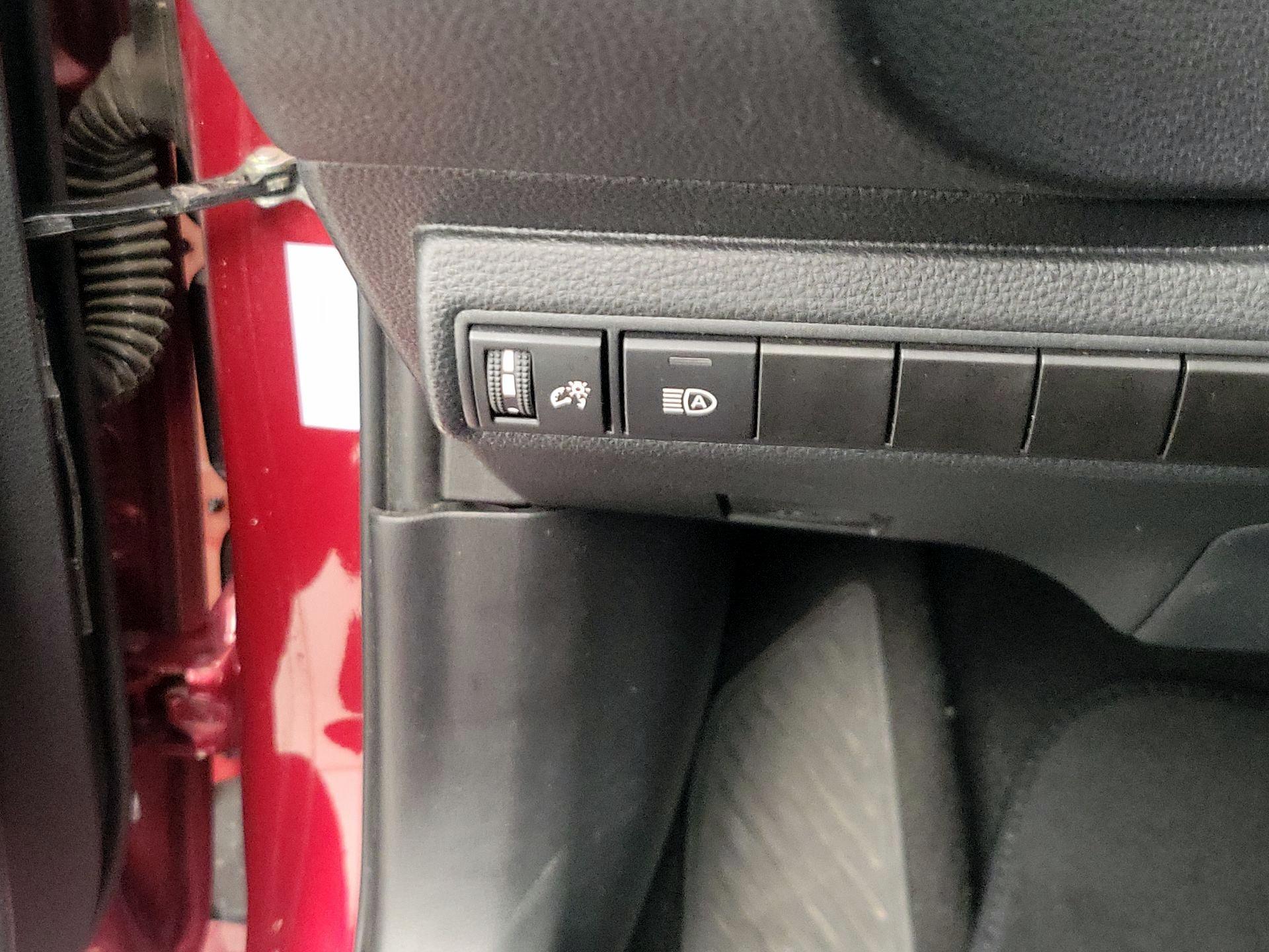 Thumbnail: 2024 Toyota Corolla - 13