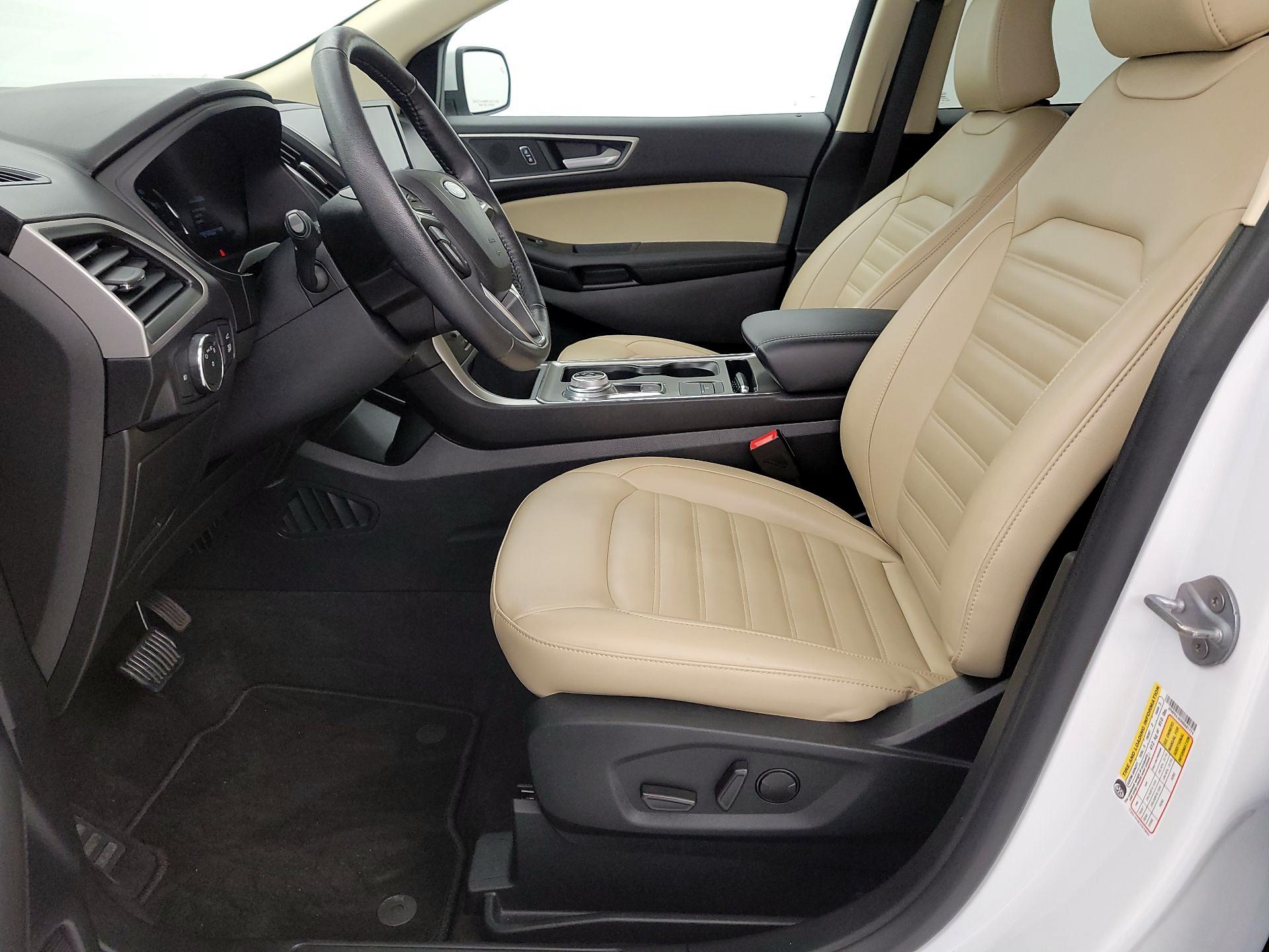 Thumbnail: 2022 Ford Edge - 11