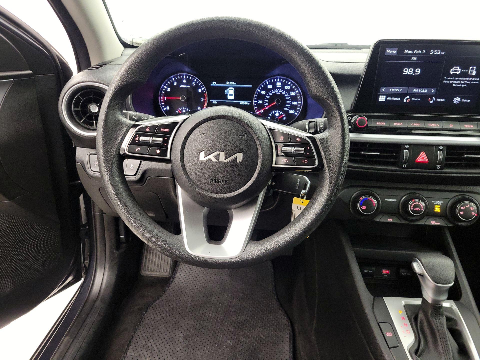 Thumbnail: 2023 Kia Forte - 10