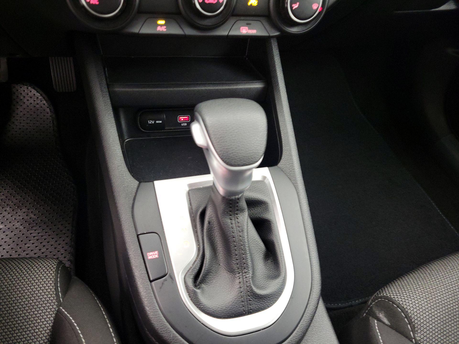 Thumbnail: 2023 Kia Forte - 17