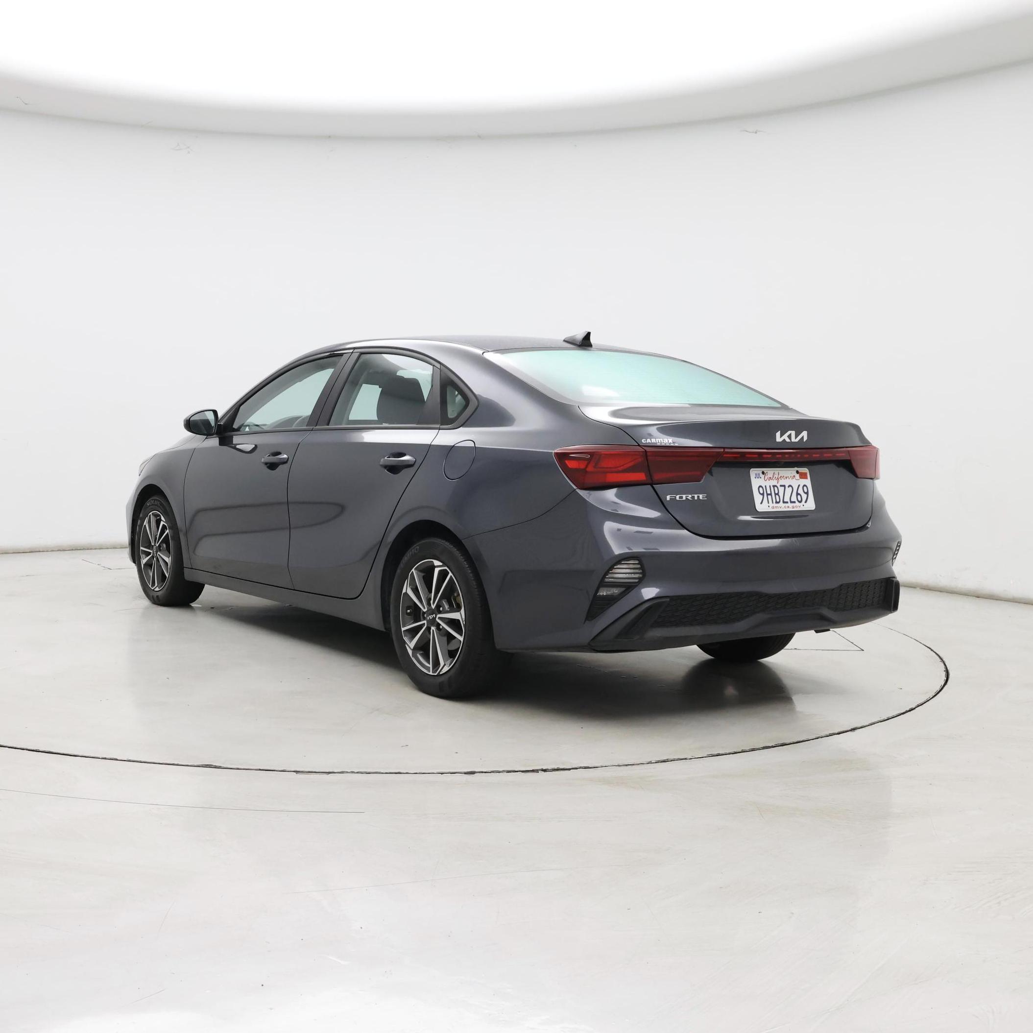 Thumbnail: 2023 Kia Forte - 2