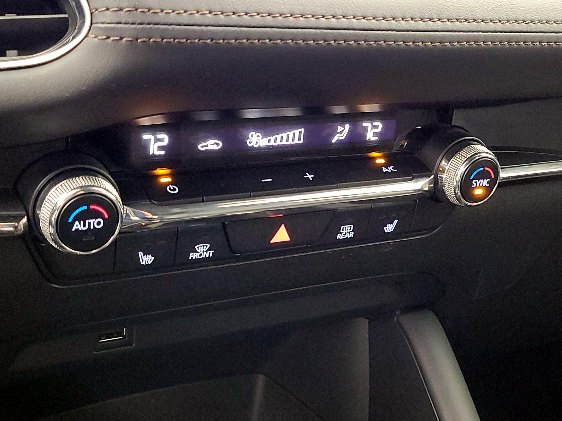 Thumbnail: 2021 Mazda Mazda3 - 16