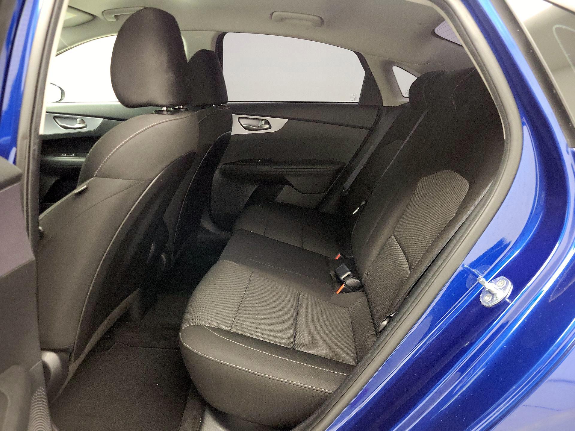 Thumbnail: 2022 Kia Forte - 19