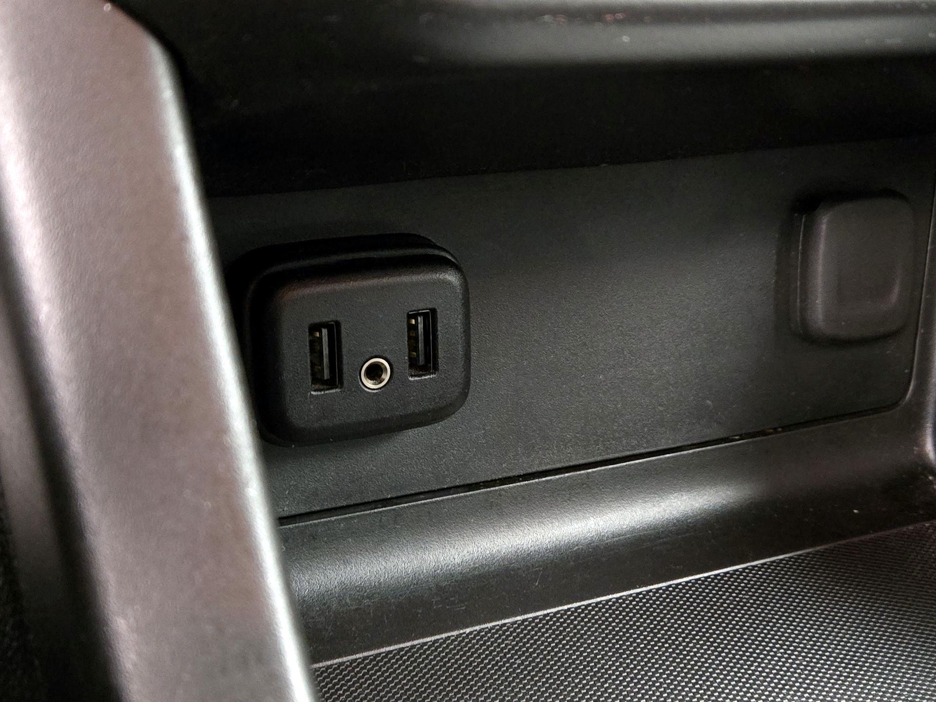 Thumbnail: 2022 Chevrolet Colorado - 18