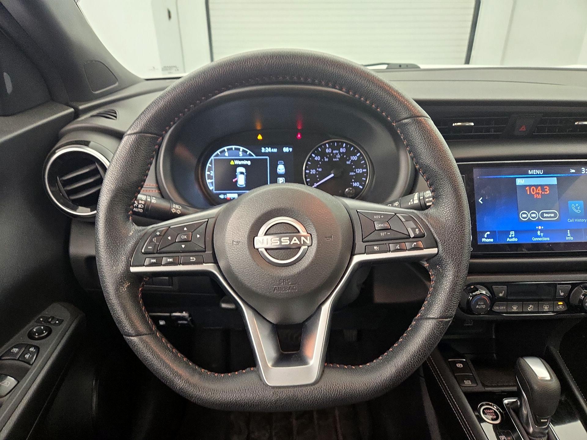 Thumbnail: 2023 Nissan Kicks - 10