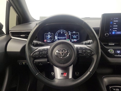 Steering Wheel & Instrument Cluster (On)