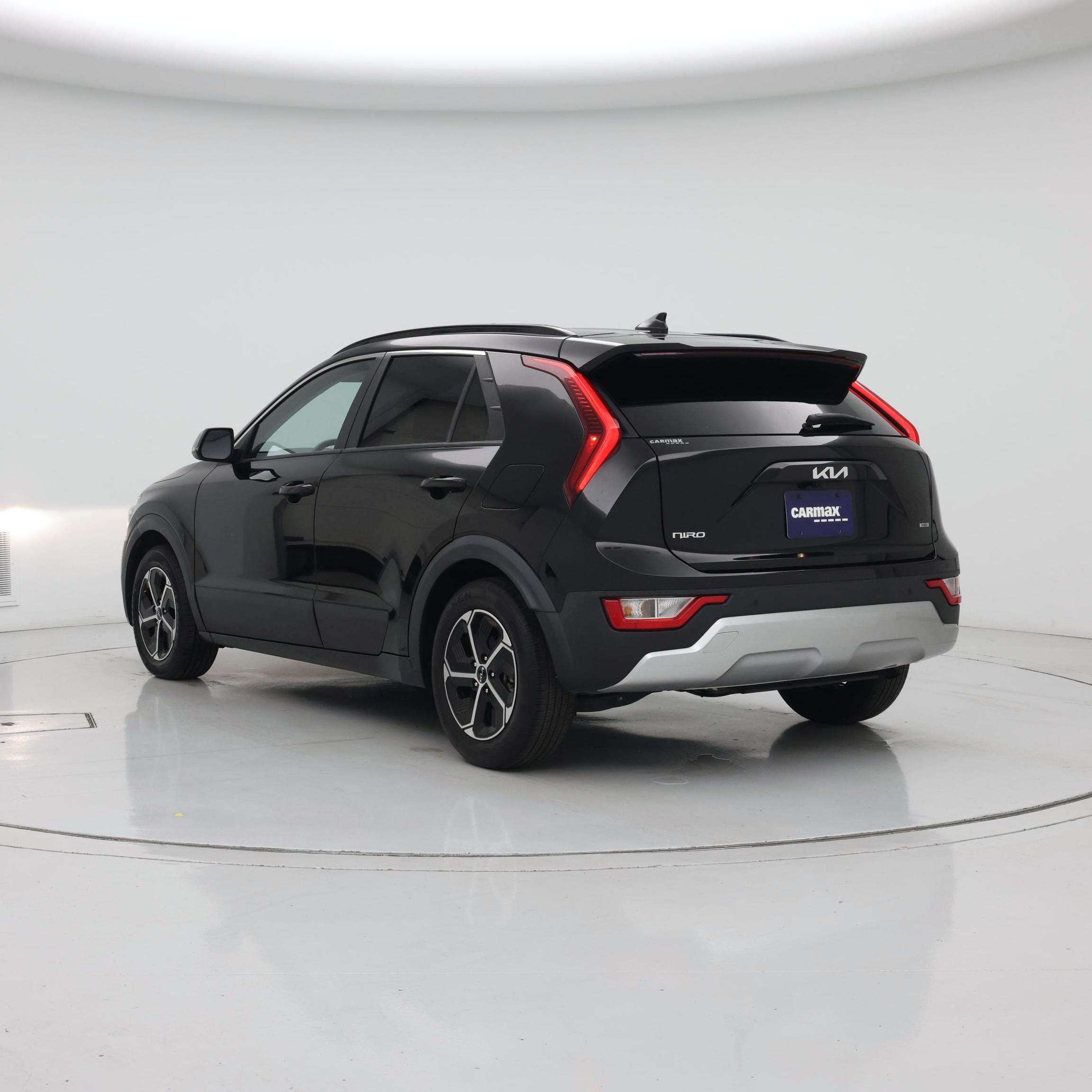 Thumbnail: 2023 Kia Niro - 2