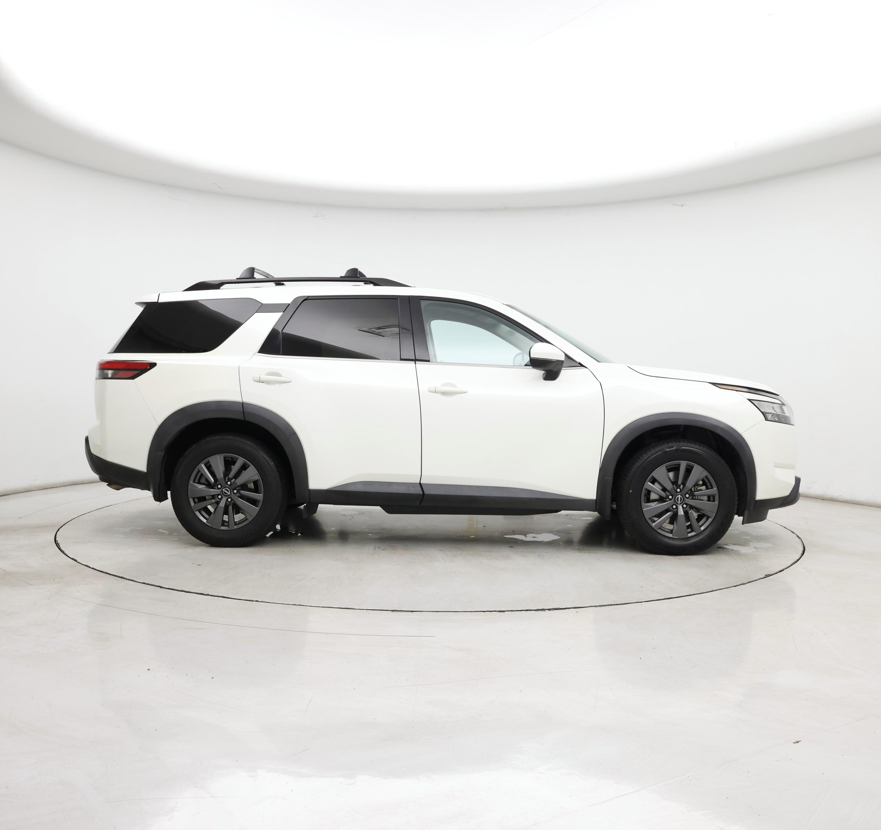 Thumbnail: 2022 Nissan Pathfinder - 7