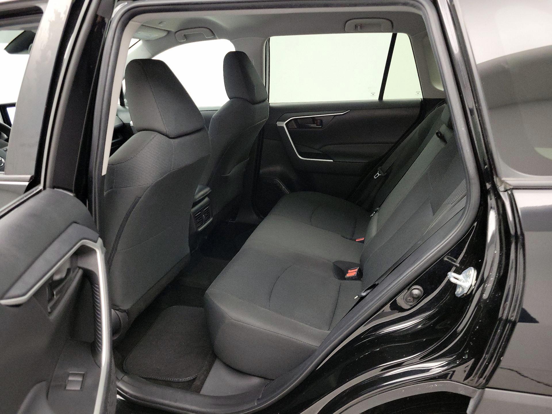 Thumbnail: 2024 Toyota RAV4 - 19