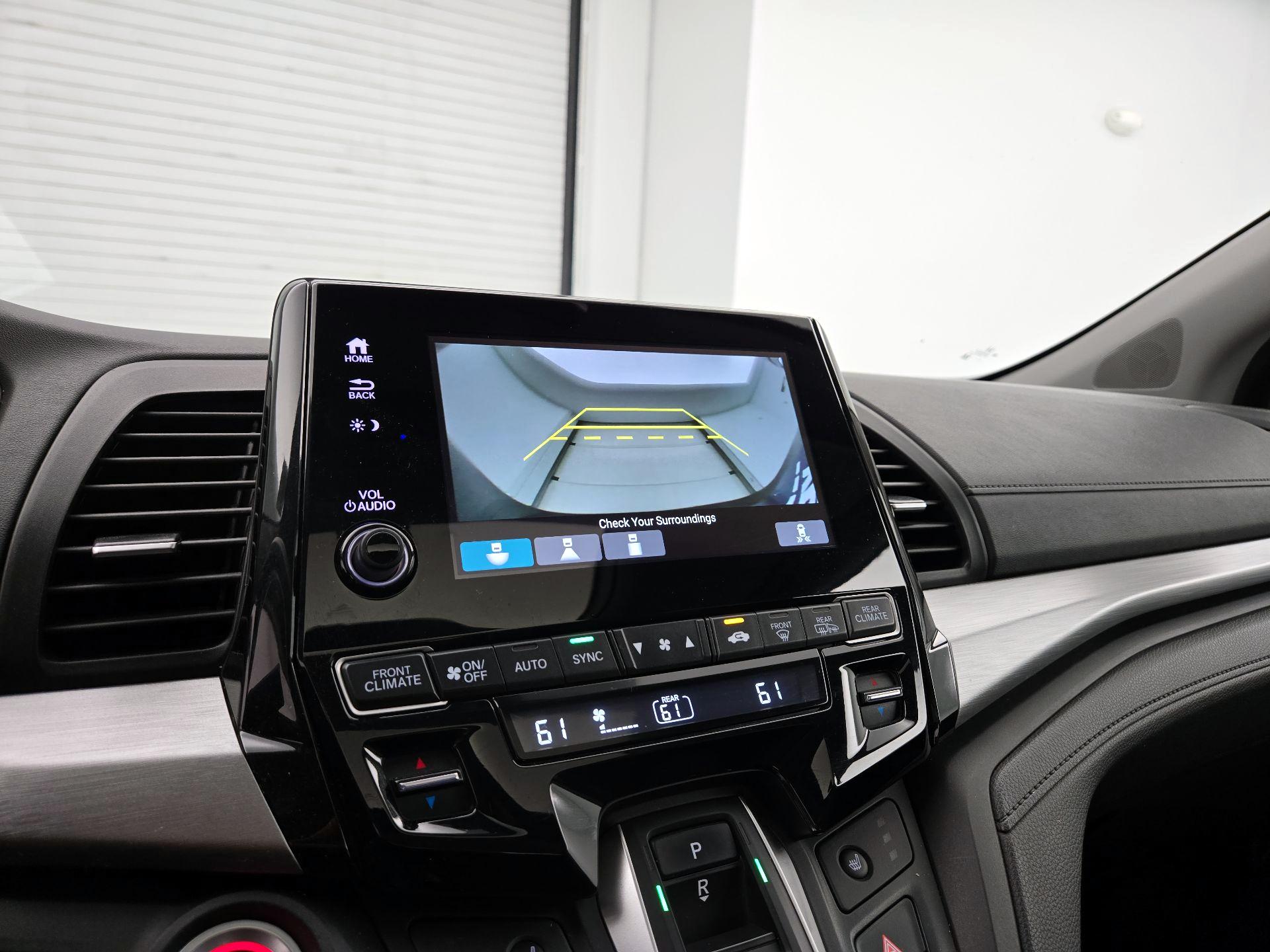 Thumbnail: 2023 Honda Odyssey - 14