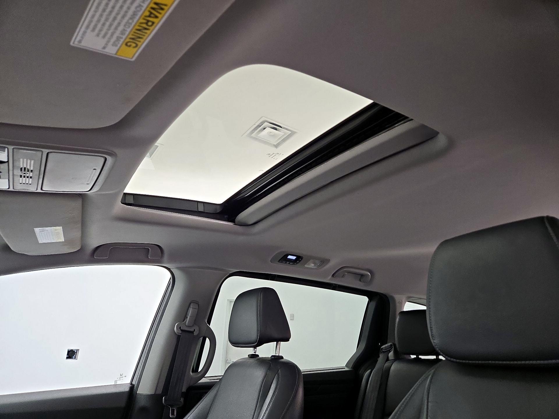 Thumbnail: 2023 Honda Odyssey - 19