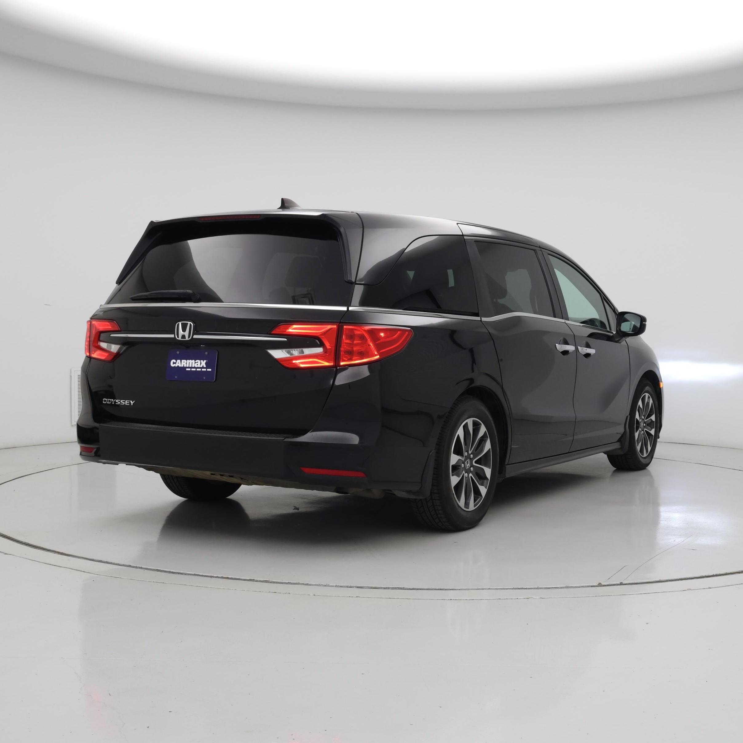 Thumbnail: 2023 Honda Odyssey - 8