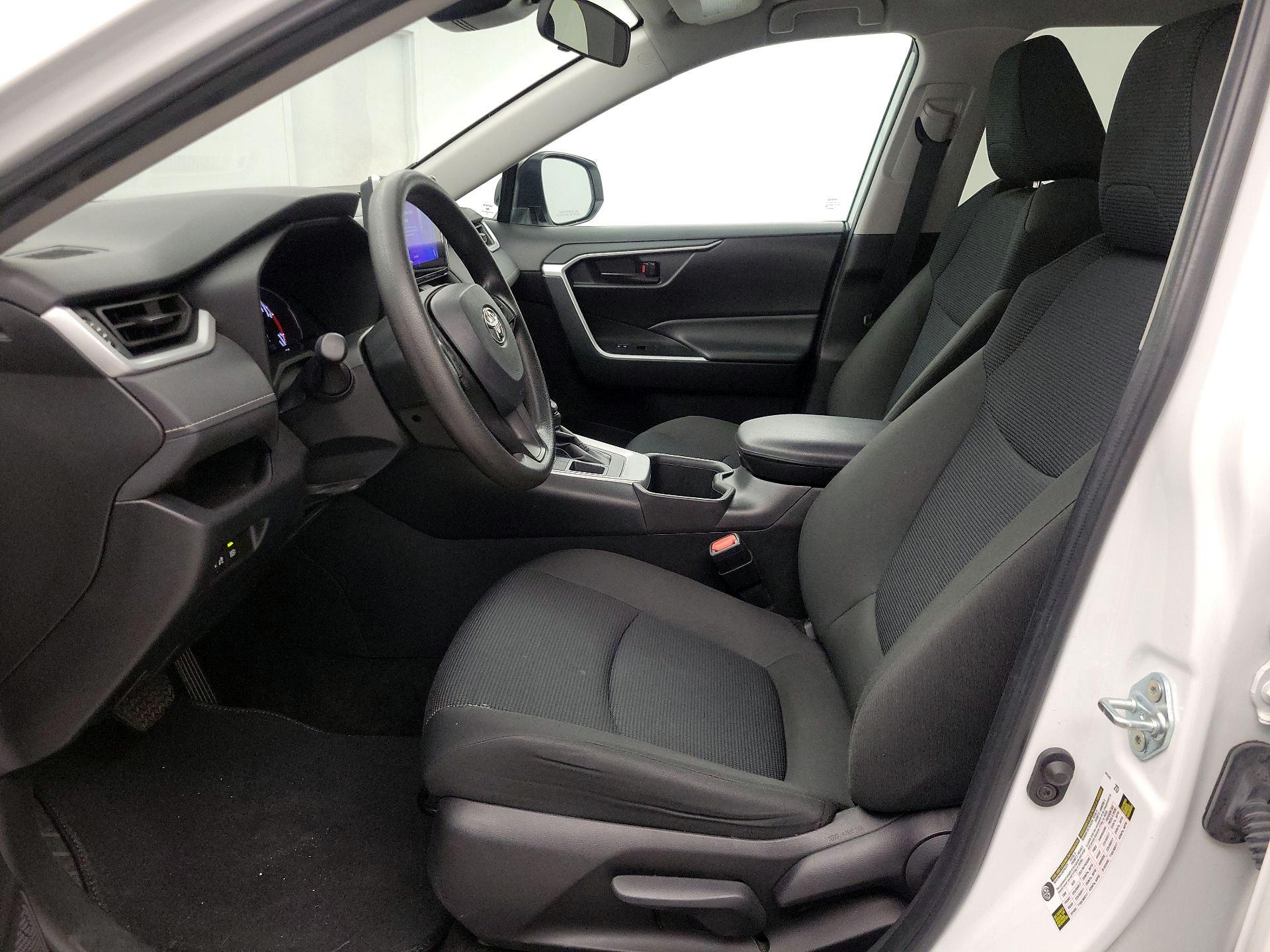 Thumbnail: 2024 Toyota RAV4 - 11