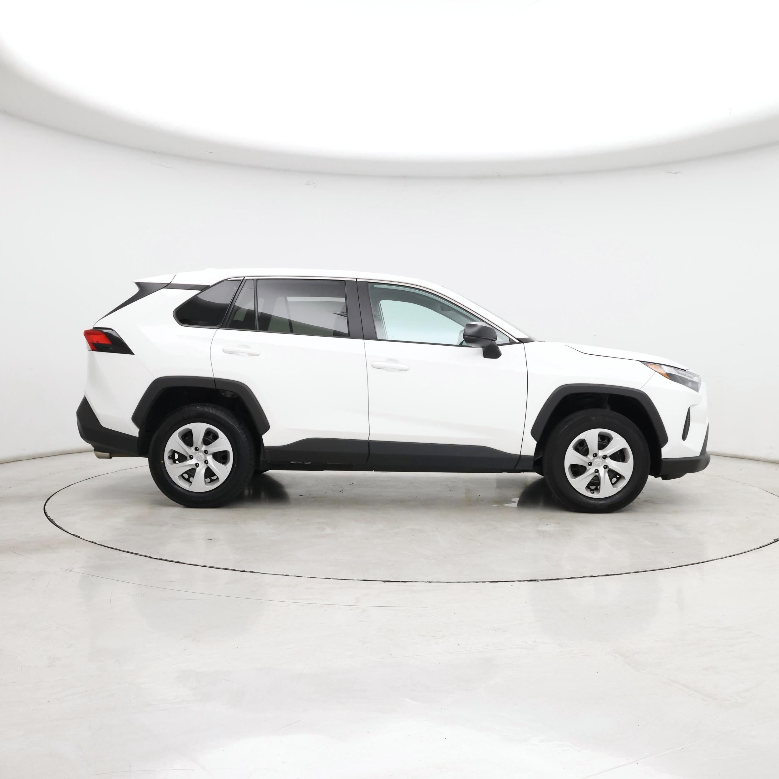 Thumbnail: 2024 Toyota RAV4 - 7