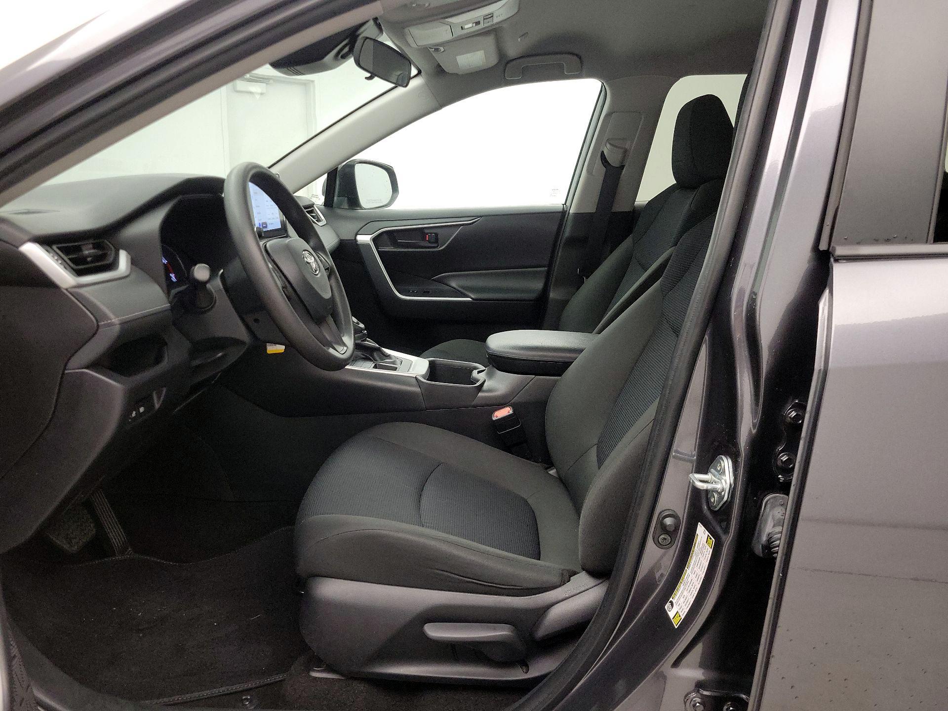 Thumbnail: 2024 Toyota RAV4 - 11