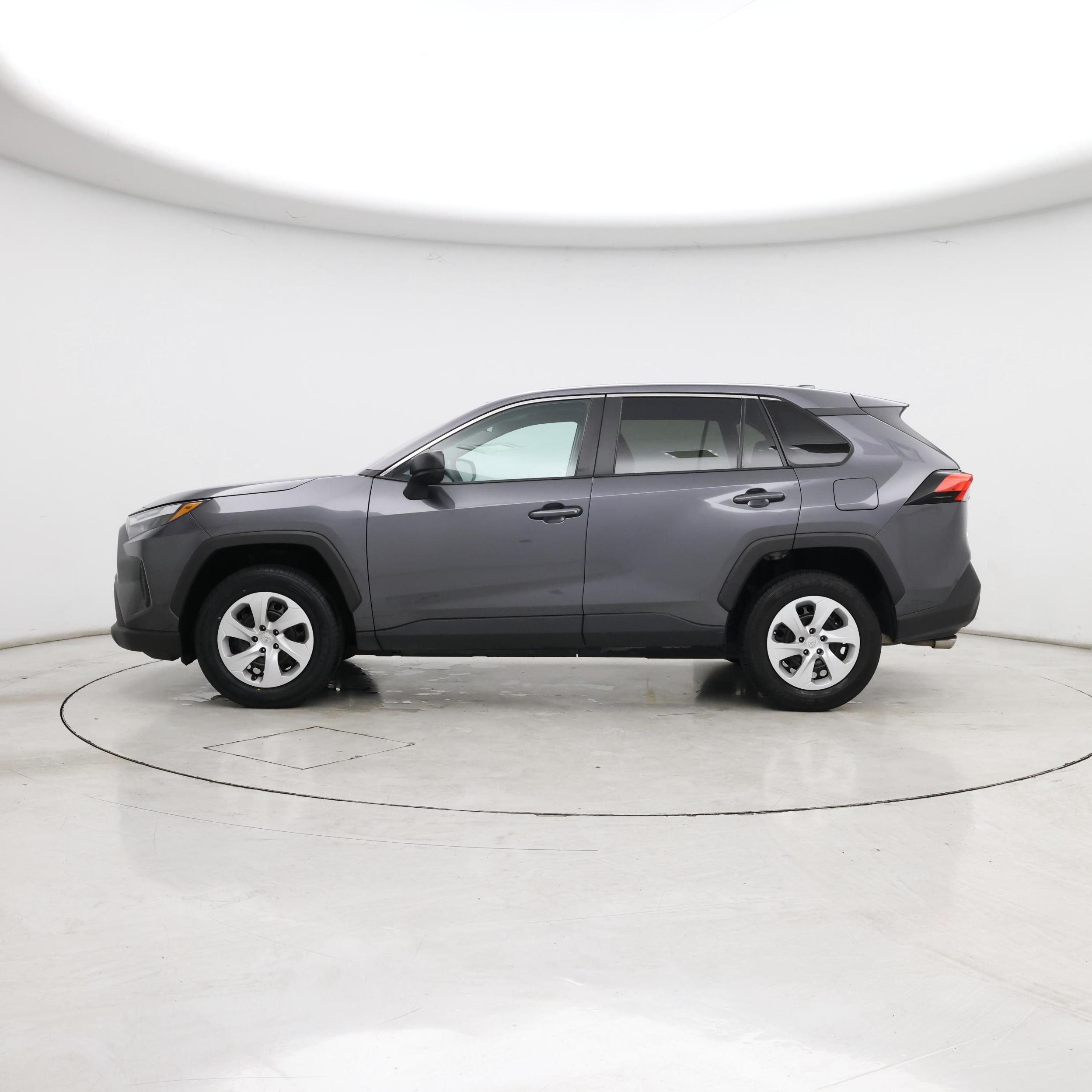 Thumbnail: 2024 Toyota RAV4 - 3