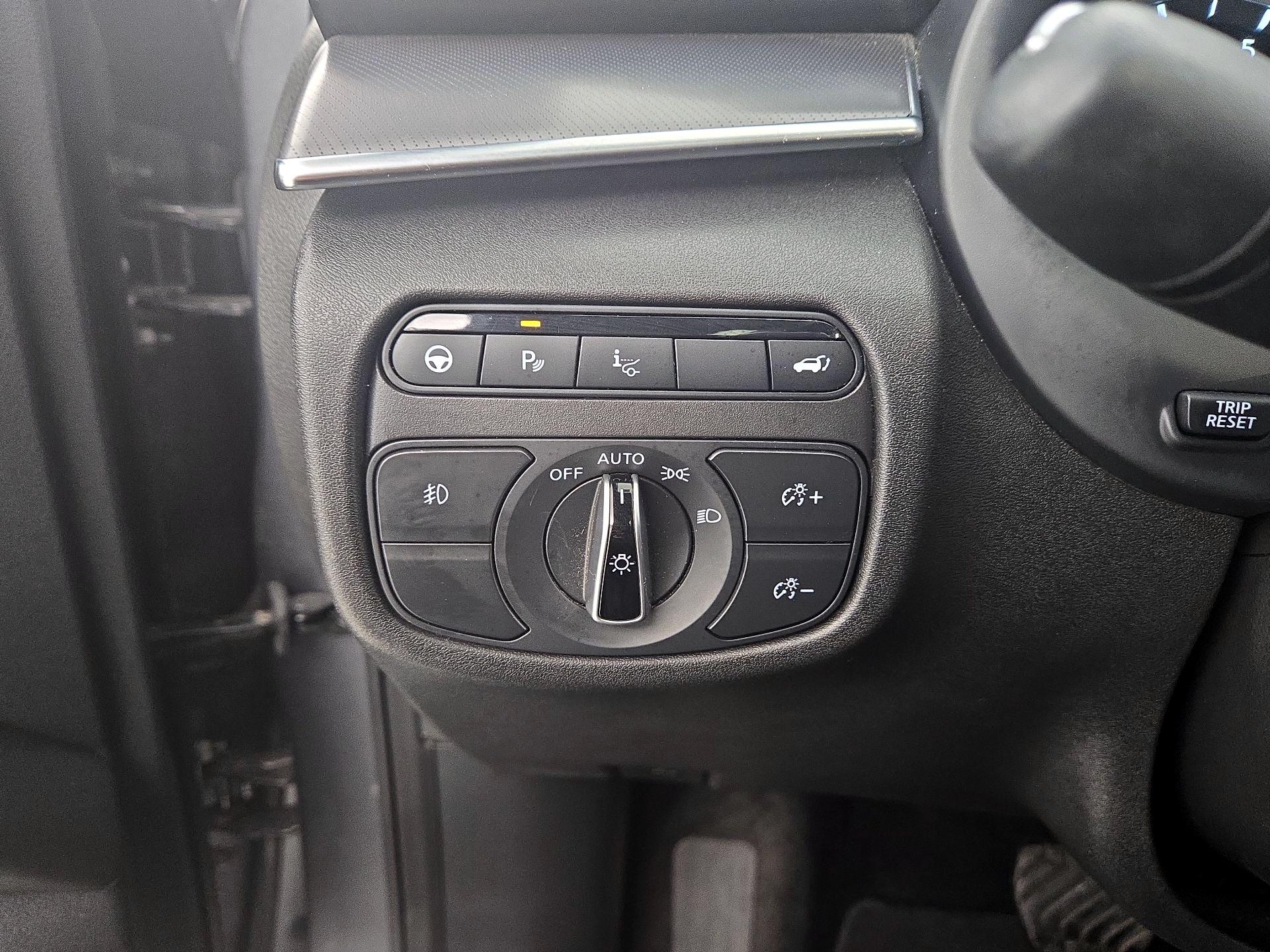 Thumbnail: 2022 INFINITI QX55 - 13