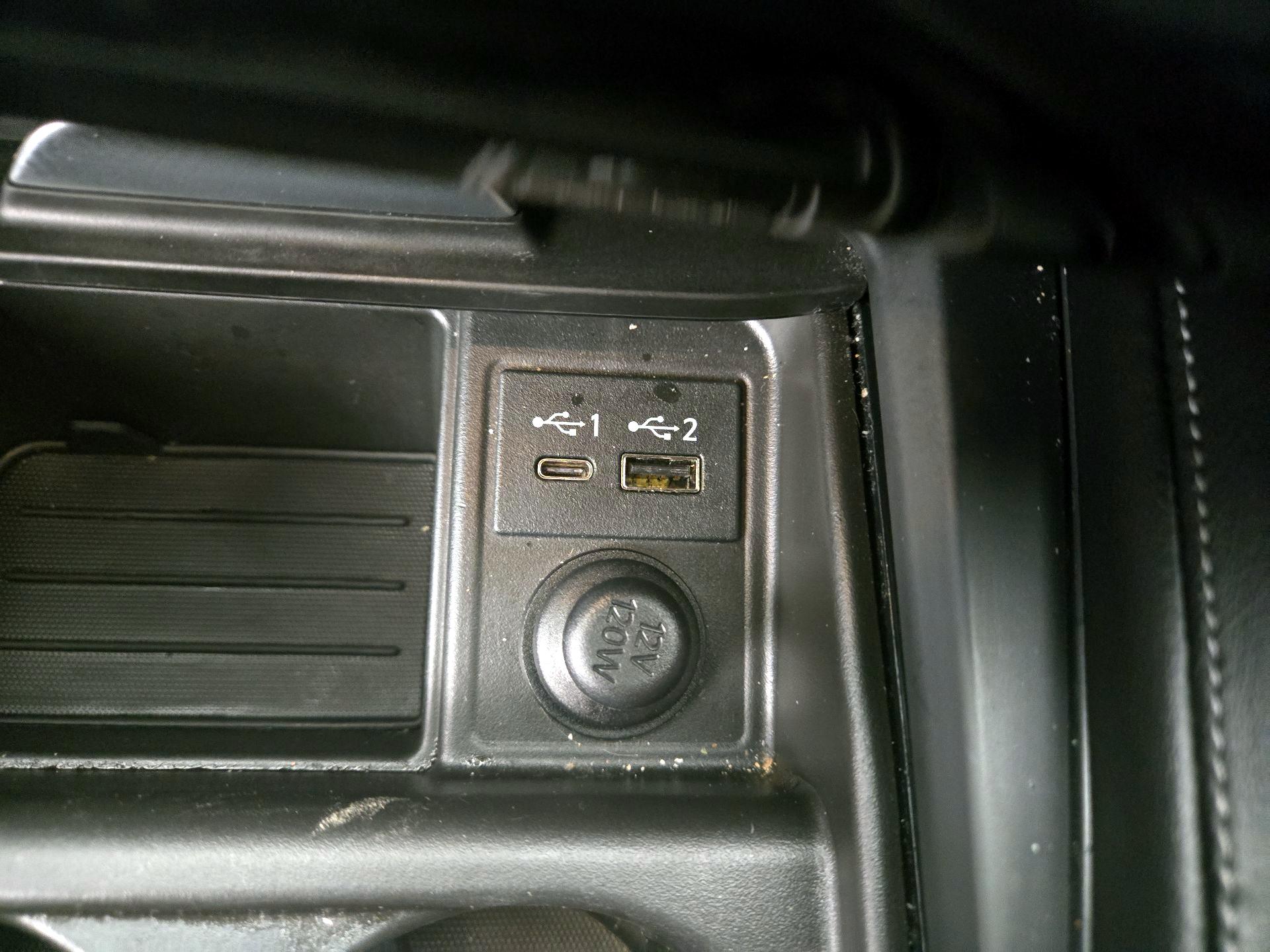 Thumbnail: 2022 INFINITI QX55 - 19