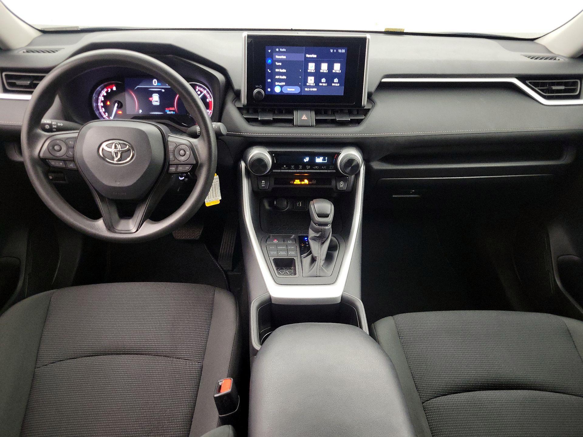 Thumbnail: 2024 Toyota RAV4 - 9